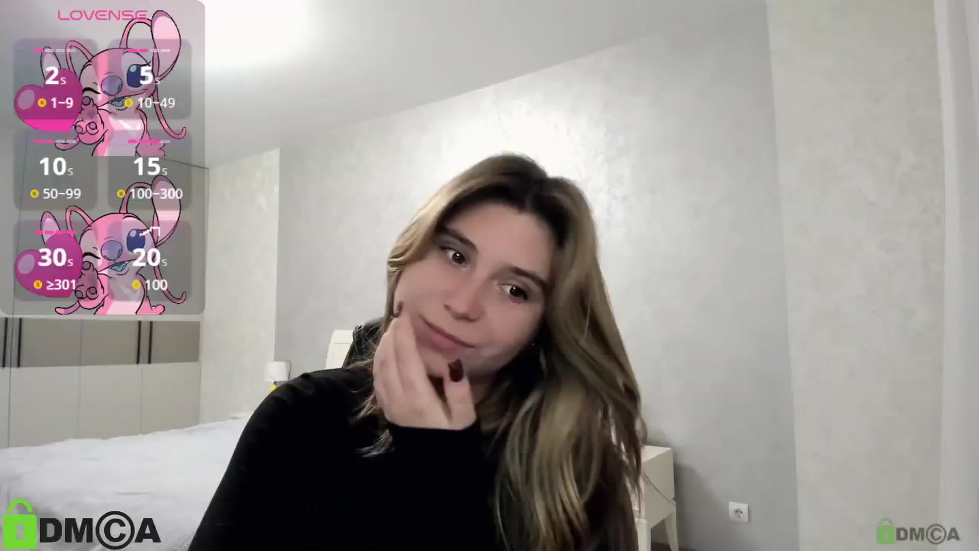 Gallery image thumbnail from MonicaaCute's myfreecams stream on, 10/22/2024, 17:00 image 15 of 20