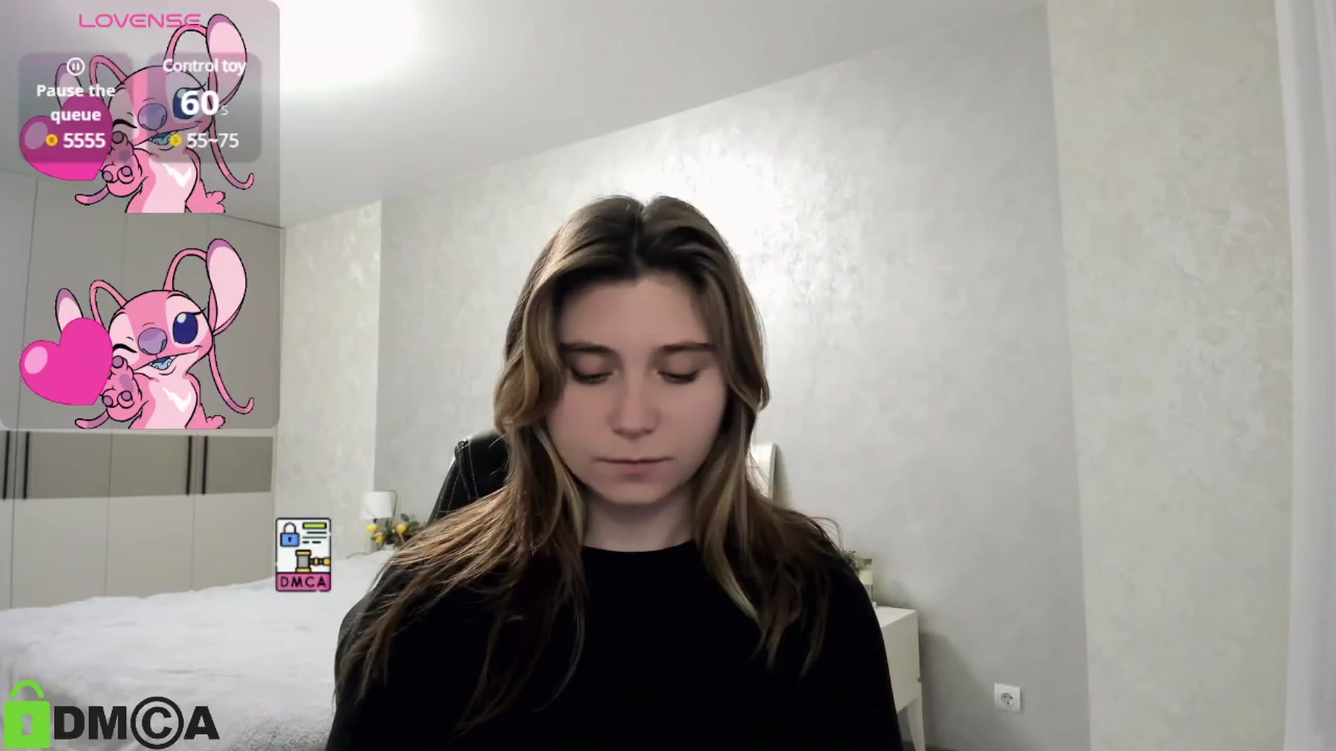 Gallery image thumbnail from MonicaaCute's myfreecams stream on, 10/22/2024, 17:00 image 7 of 20