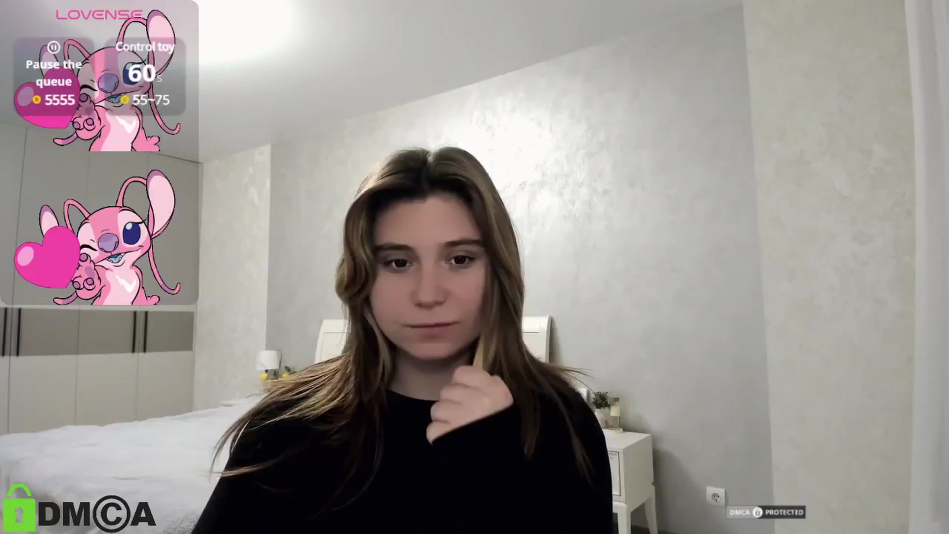 Gallery image thumbnail from MonicaaCute's myfreecams stream on, 10/22/2024, 17:00 image 2 of 20