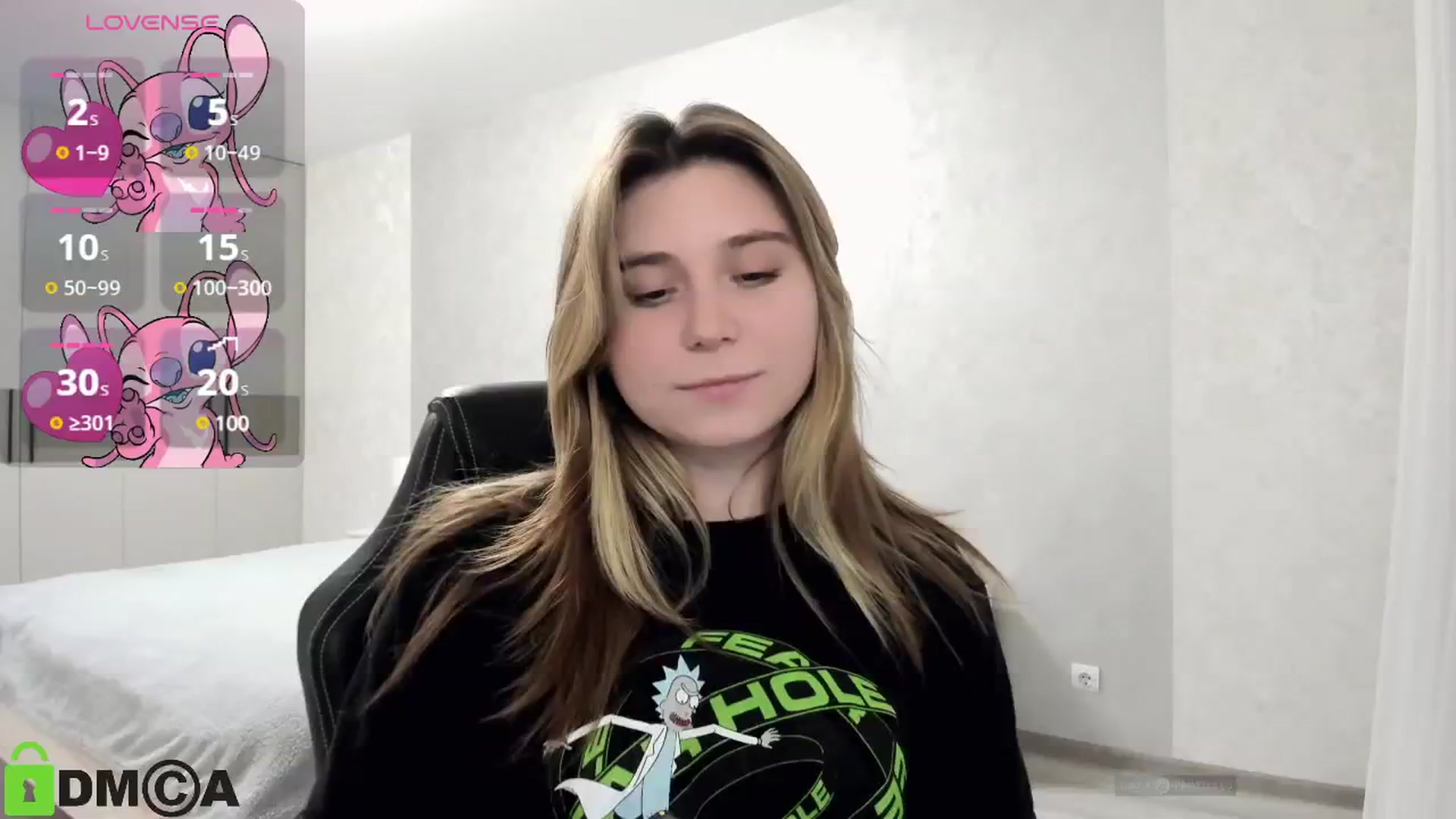 Gallery image thumbnail from MonicaaCute's myfreecams stream on, 10/23/2024, 18:07 image 9 of 20