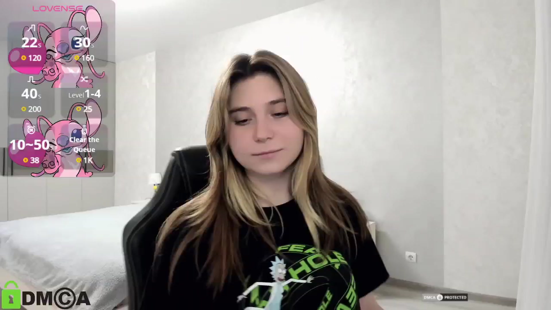 Gallery image thumbnail from MonicaaCute's myfreecams stream on, 10/23/2024, 18:07 image 11 of 20