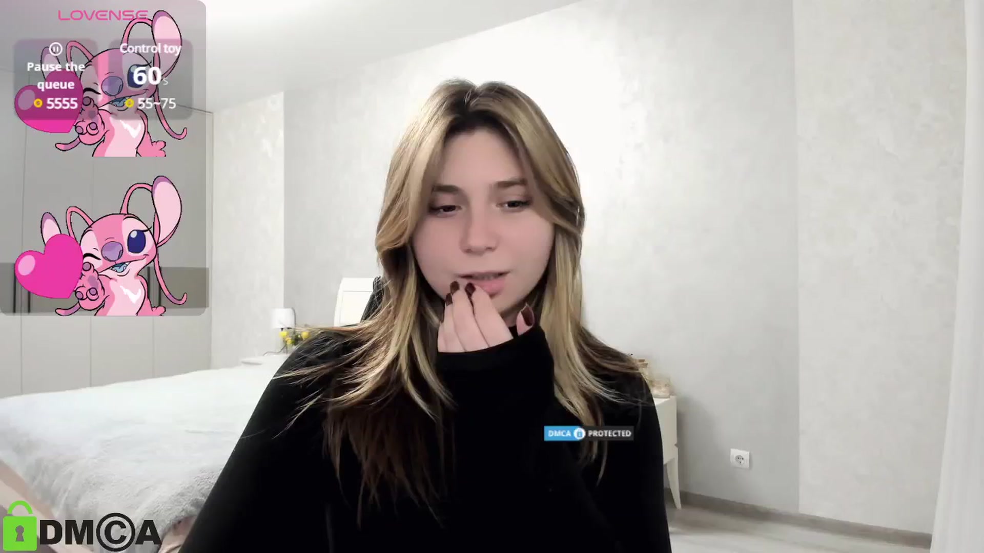 Gallery image thumbnail from MonicaaCute's myfreecams stream on, 10/24/2024, 17:23 image 11 of 20