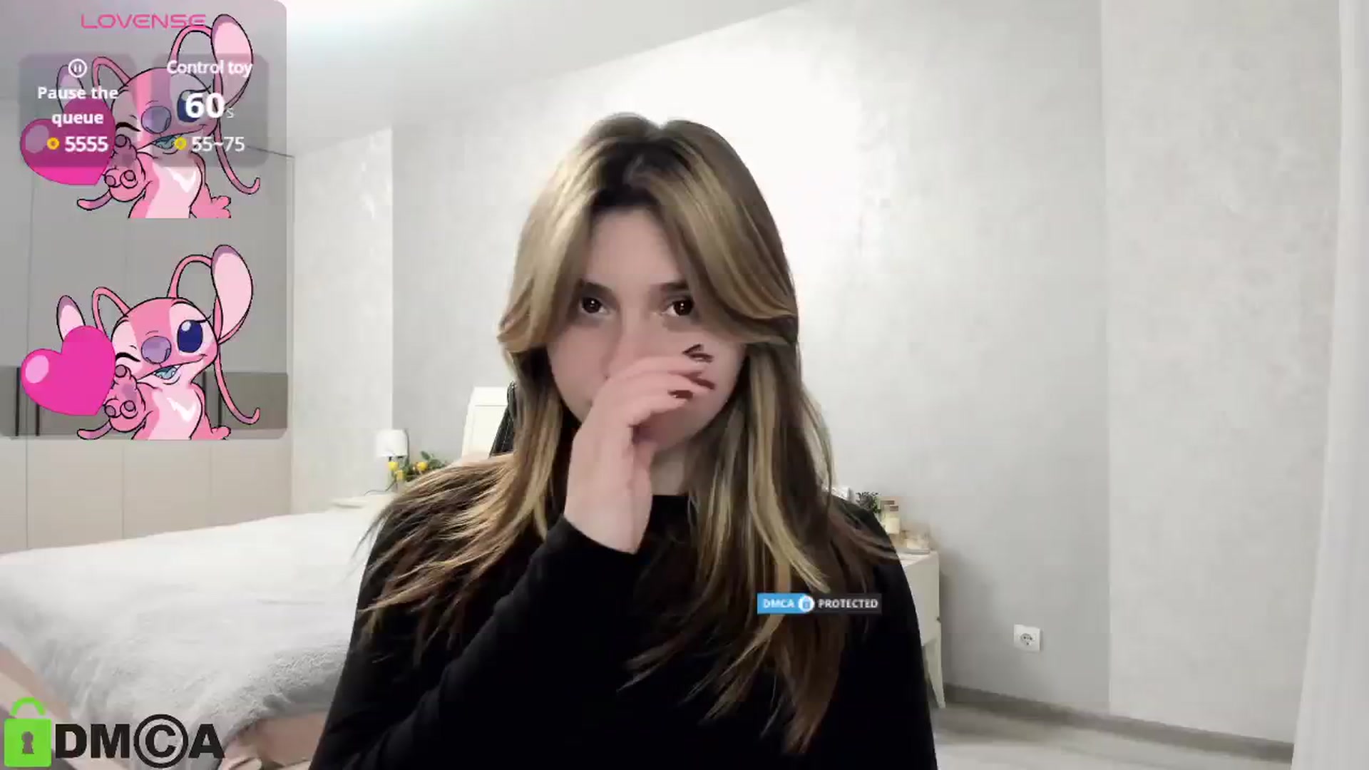 Gallery image thumbnail from MonicaaCute's myfreecams stream on, 10/24/2024, 17:23 image 7 of 20