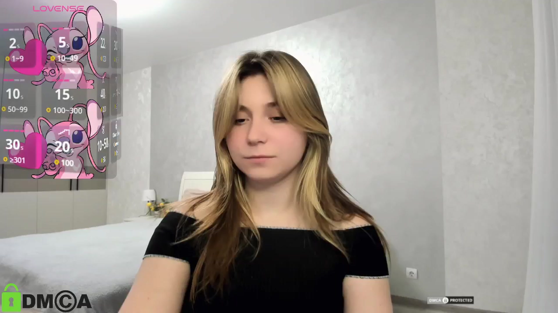 Gallery image thumbnail from MonicaaCute's myfreecams stream on, 10/25/2024, 15:27 image 11 of 20