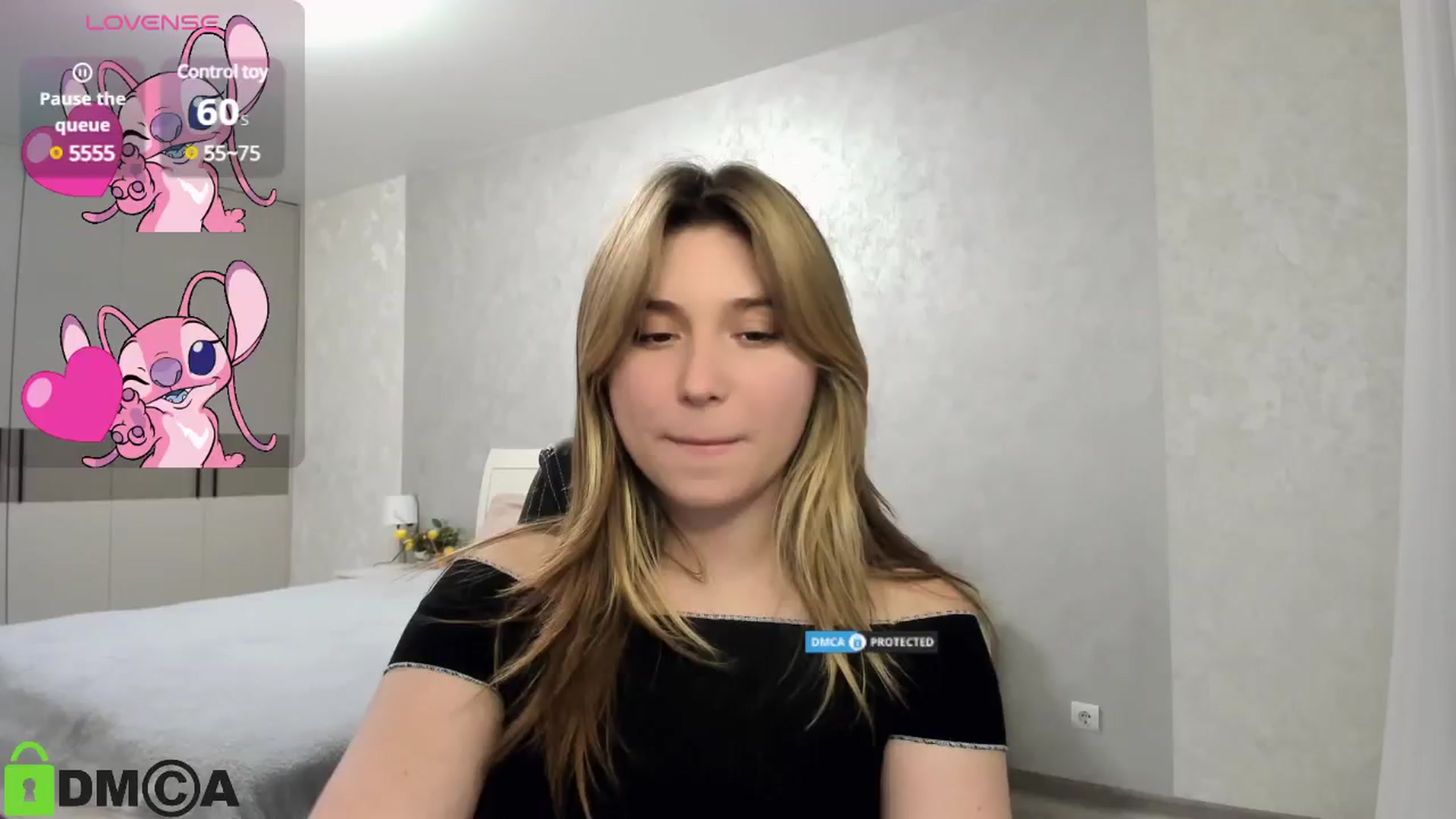Gallery image thumbnail from MonicaaCute's myfreecams stream on, 10/25/2024, 17:31 image 5 of 20