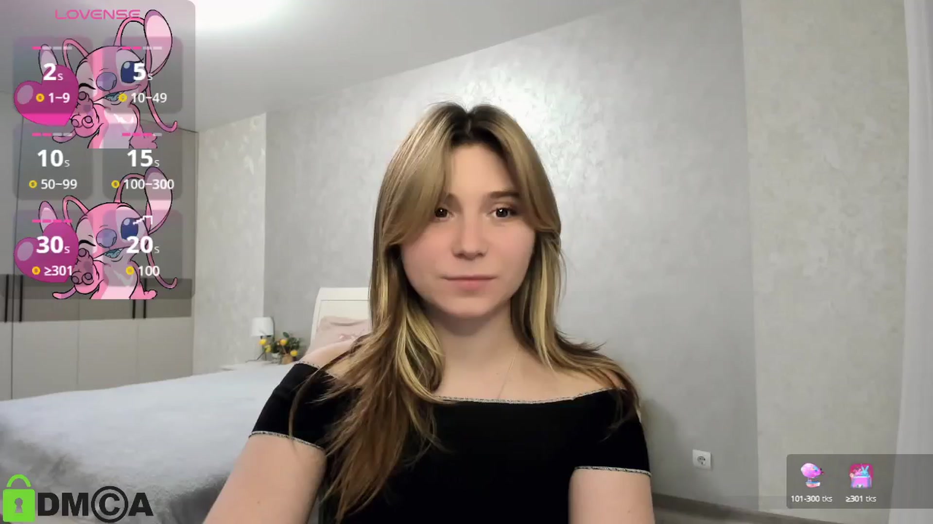 Gallery image thumbnail from MonicaaCute's myfreecams stream on, 10/25/2024, 17:31 image 7 of 20
