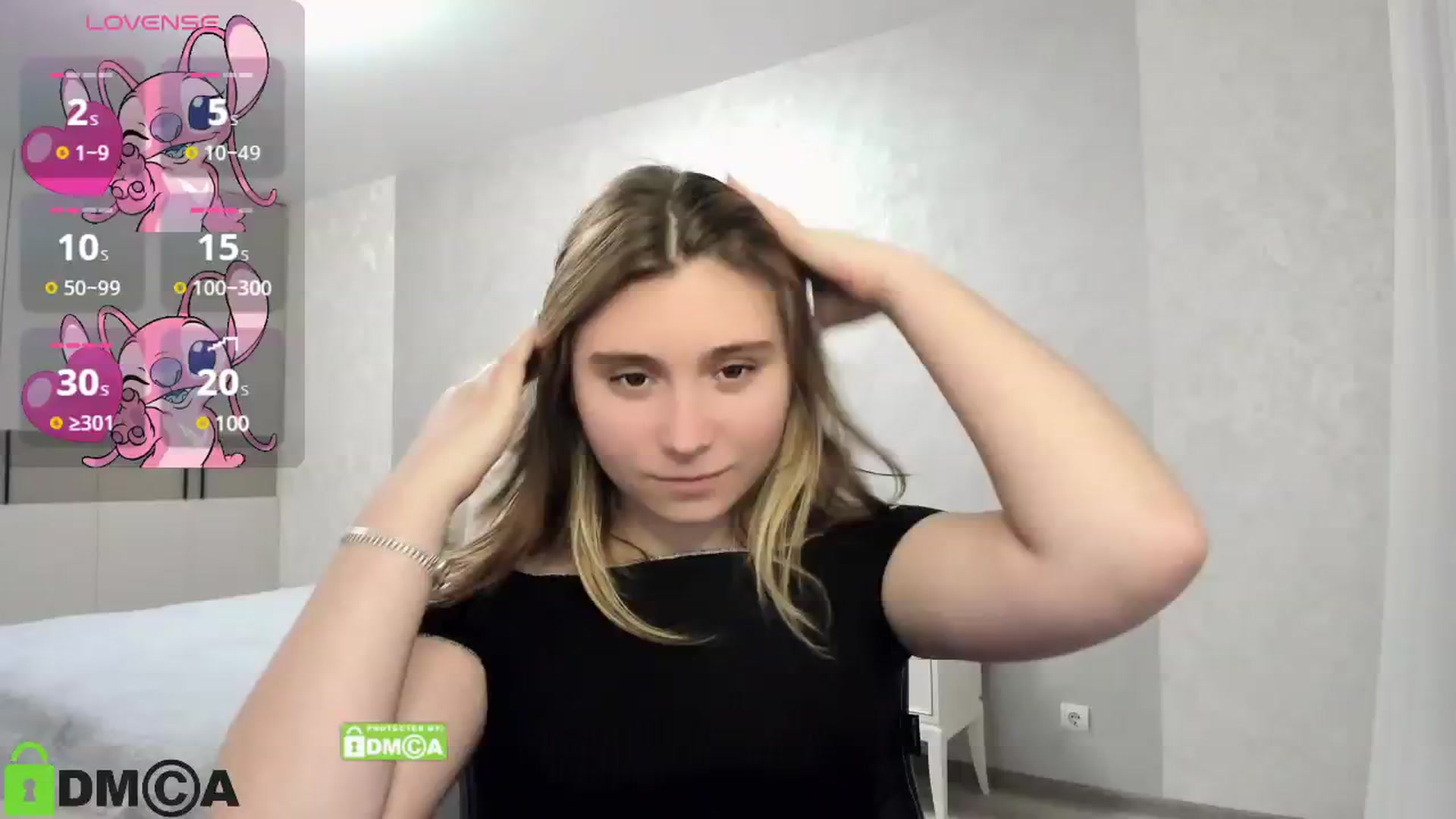 Gallery image thumbnail from MonicaaCute's myfreecams stream on, 10/25/2024, 17:31 image 3 of 20