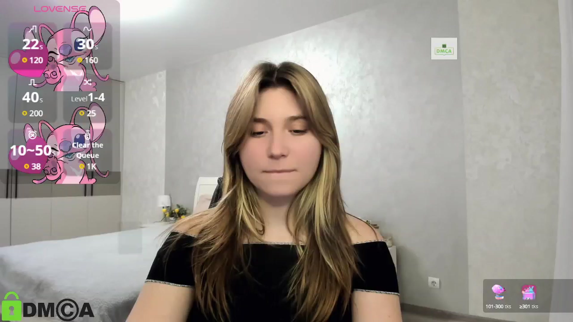 Gallery image thumbnail from MonicaaCute's myfreecams stream on, 10/25/2024, 17:31 image 11 of 20