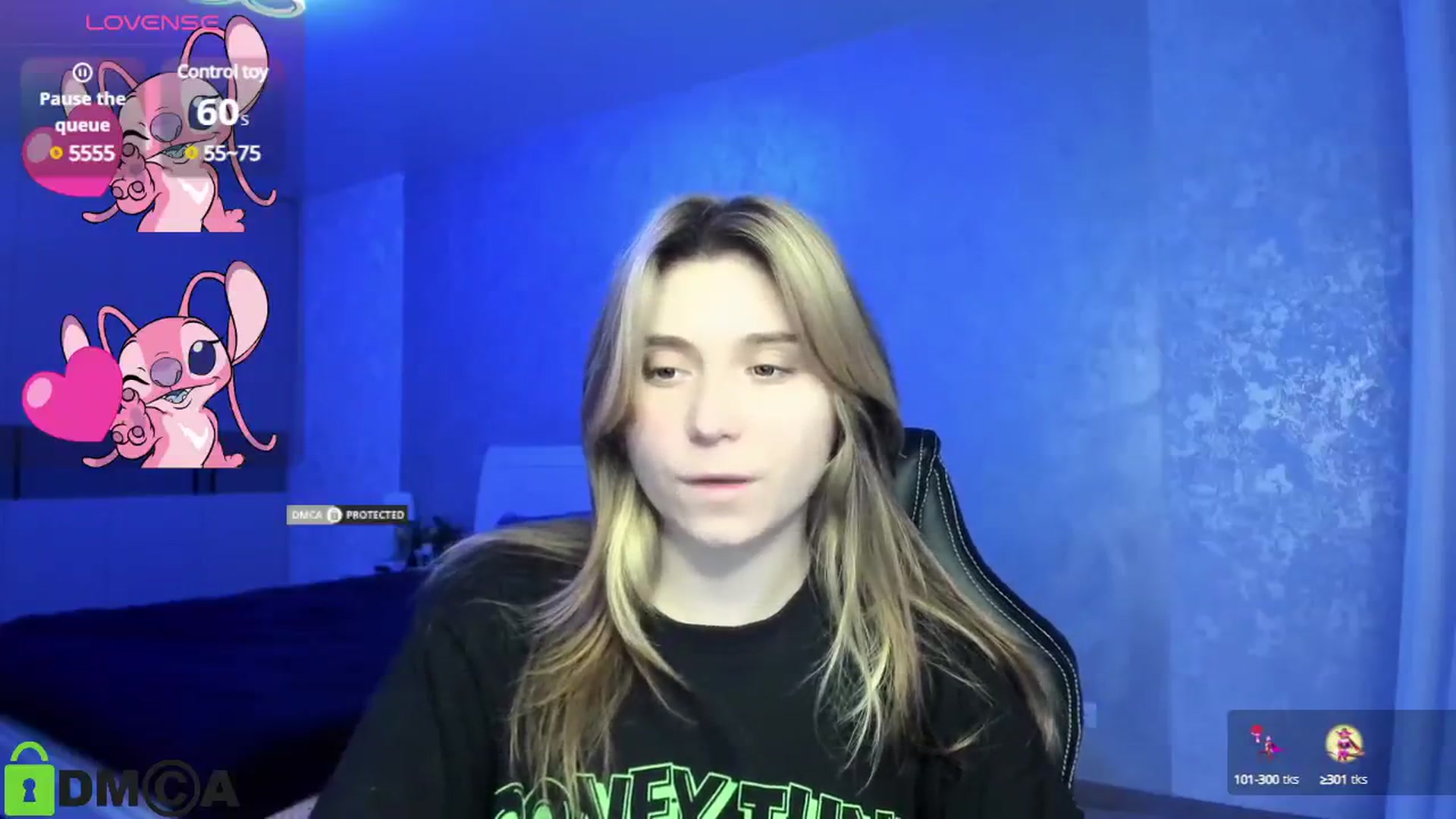 Gallery image thumbnail from MonicaaCute's myfreecams stream on, 10/31/2024, 17:09 image 18 of 20