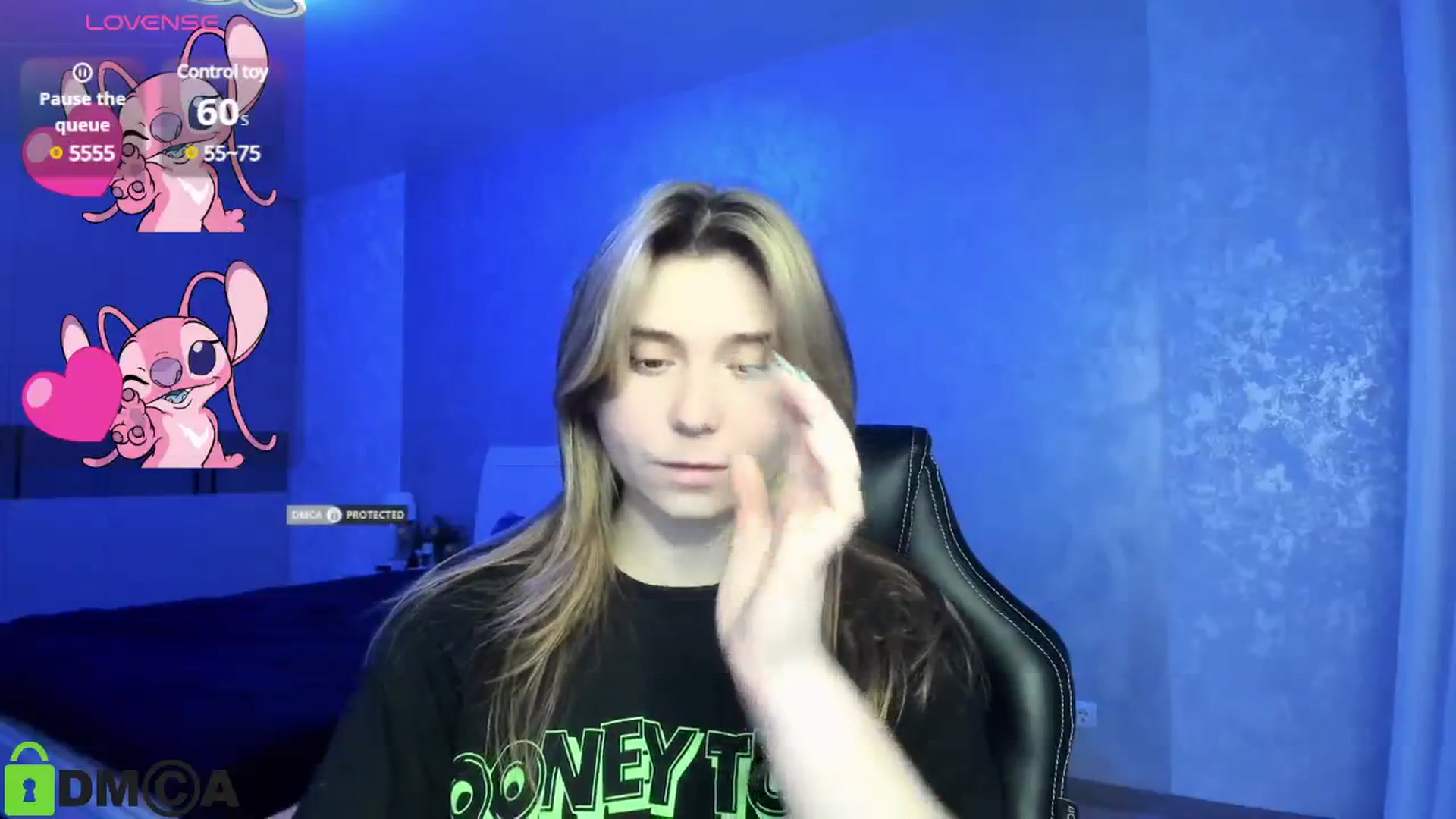 Gallery image thumbnail from MonicaaCute's myfreecams stream on, 10/31/2024, 17:09 image 16 of 20