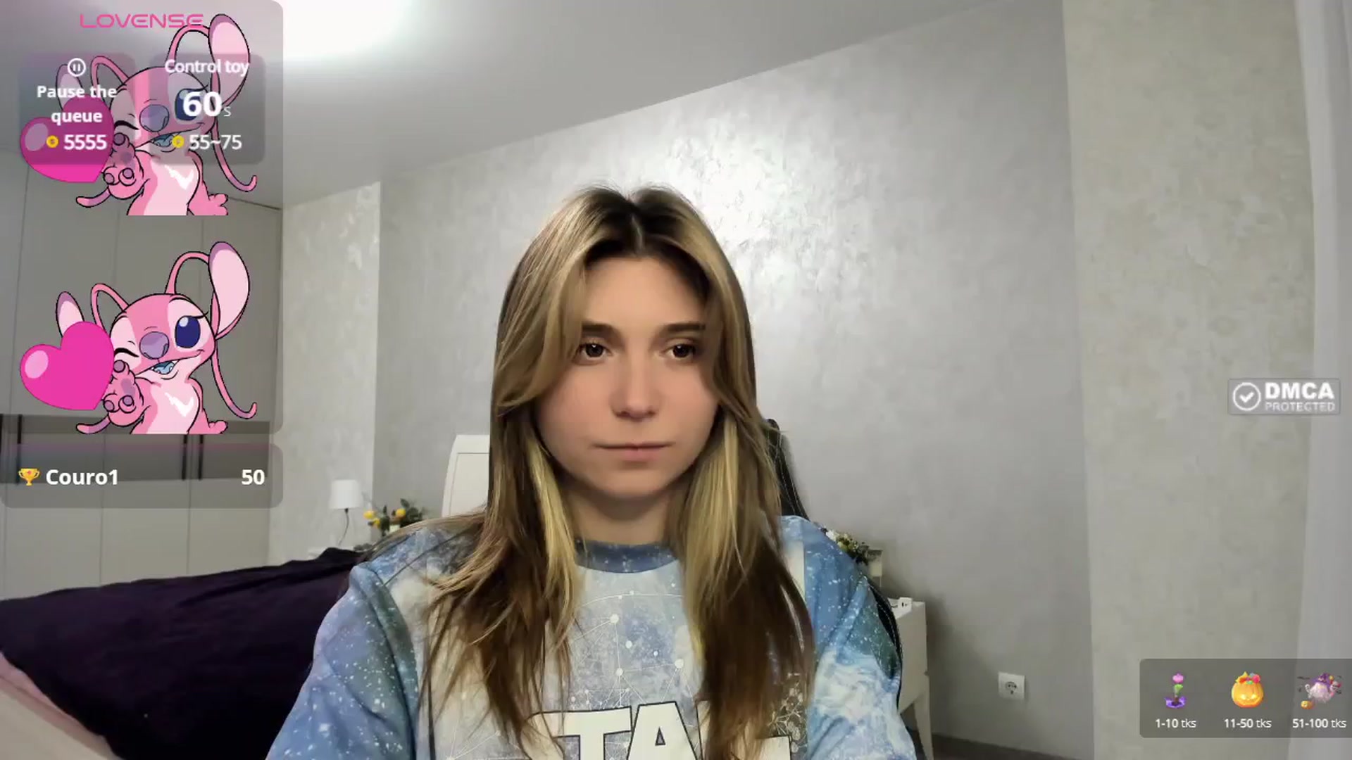 Gallery image thumbnail from MonicaaCute's myfreecams stream on, 11/06/2024, 18:17 image 13 of 20