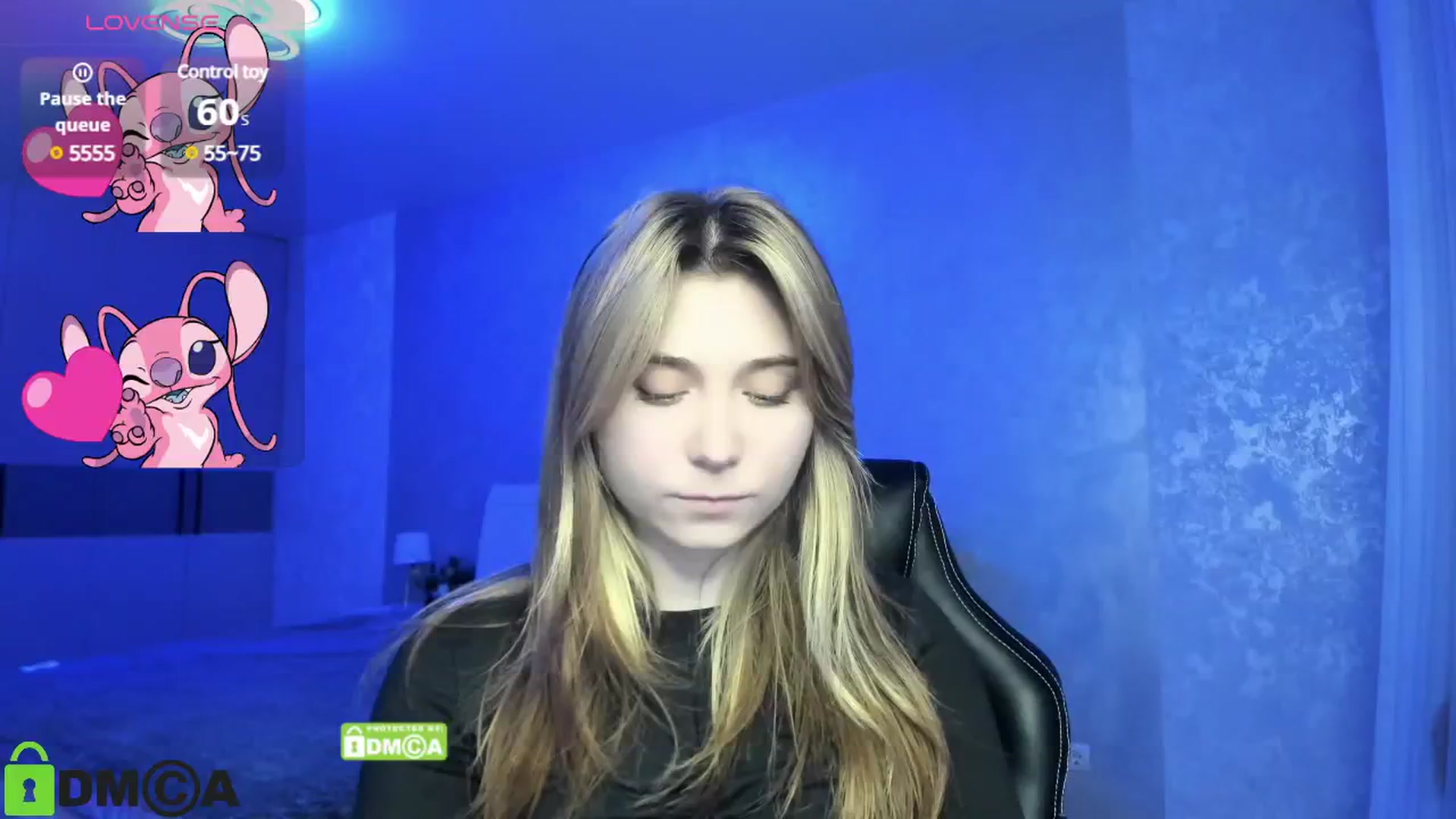 Gallery image thumbnail from MonicaaCute's myfreecams stream on, 11/10/2024, 16:22 image 19 of 20