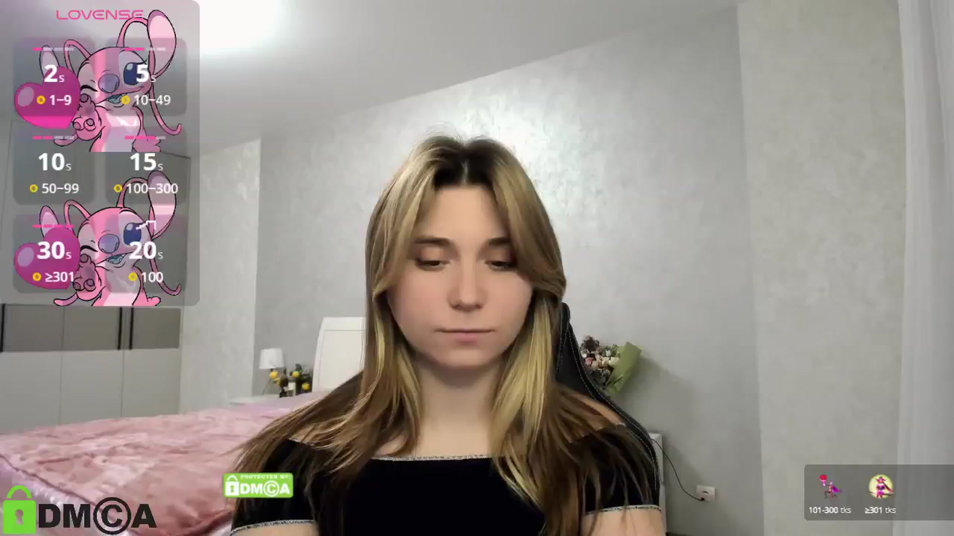 Gallery image thumbnail from MonicaaCute's myfreecams stream on, 11/11/2024, 19:11 image 1 of 20