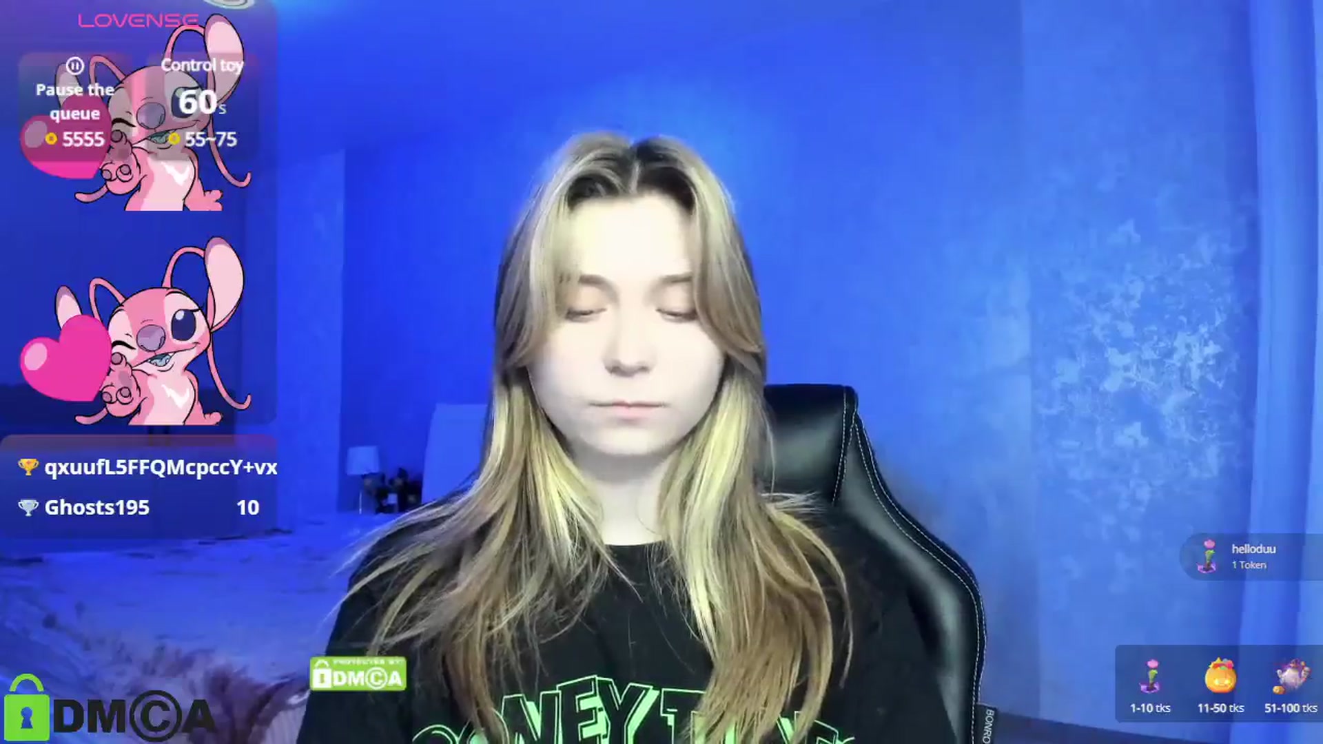 Gallery image thumbnail from MonicaaCute's myfreecams stream on, 11/12/2024, 19:07 image 12 of 20
