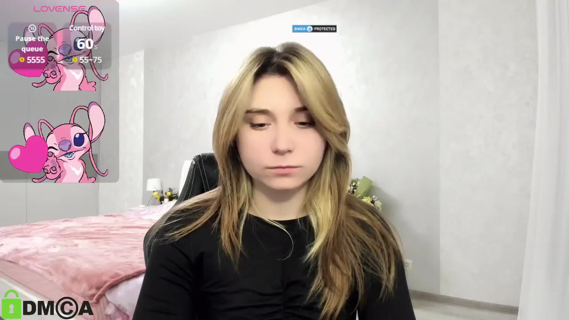 Gallery image thumbnail from MonicaaCute's myfreecams stream on, 11/14/2024, 17:45 image 3 of 20