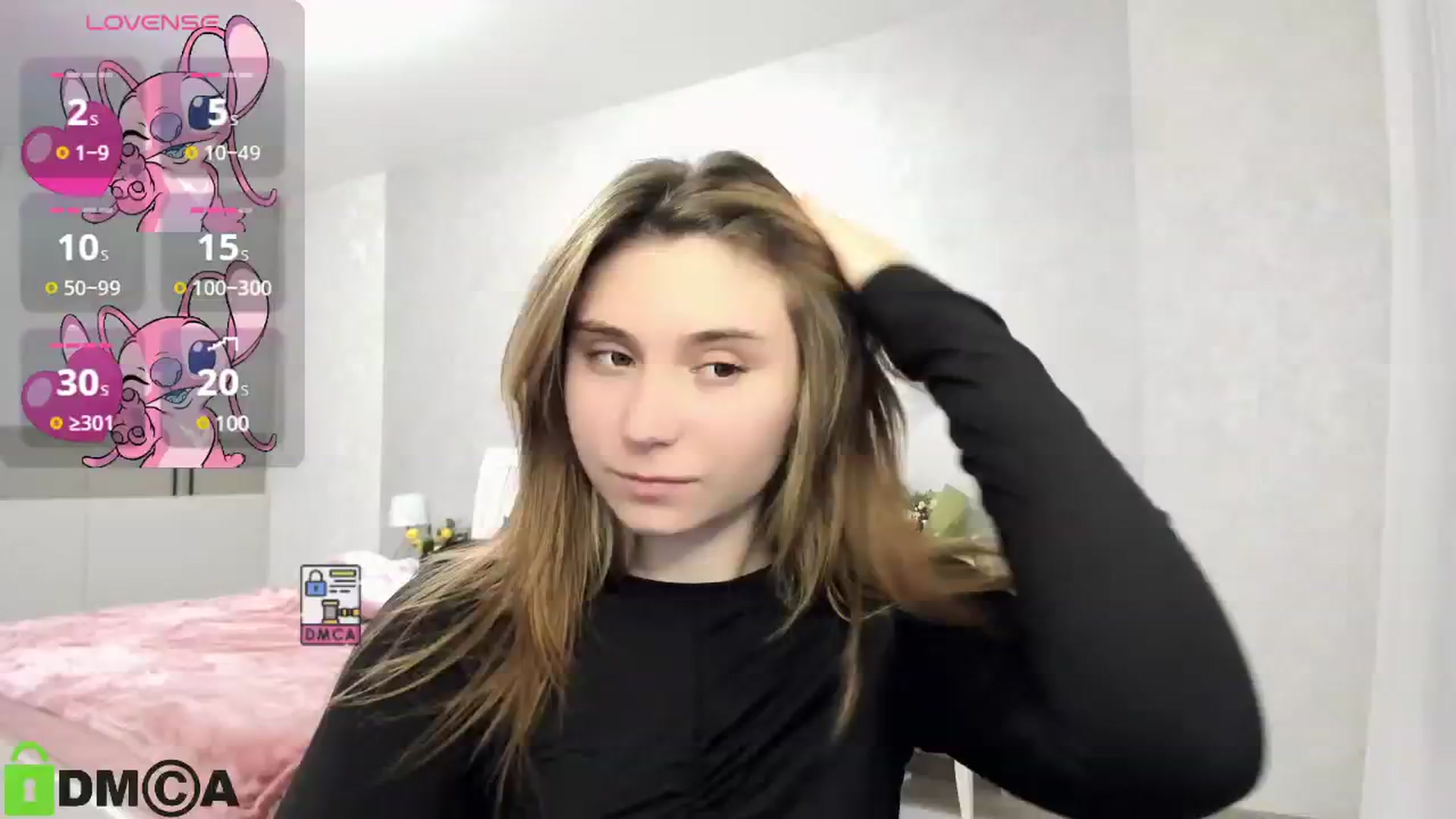 Gallery image thumbnail from MonicaaCute's myfreecams stream on, 11/14/2024, 17:45 image 18 of 20