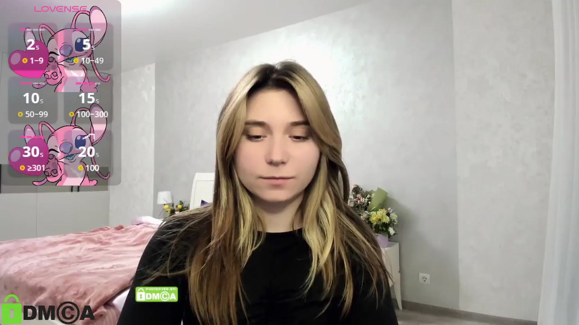 Gallery image thumbnail from MonicaaCute's myfreecams stream on, 11/14/2024, 18:43 image 10 of 20