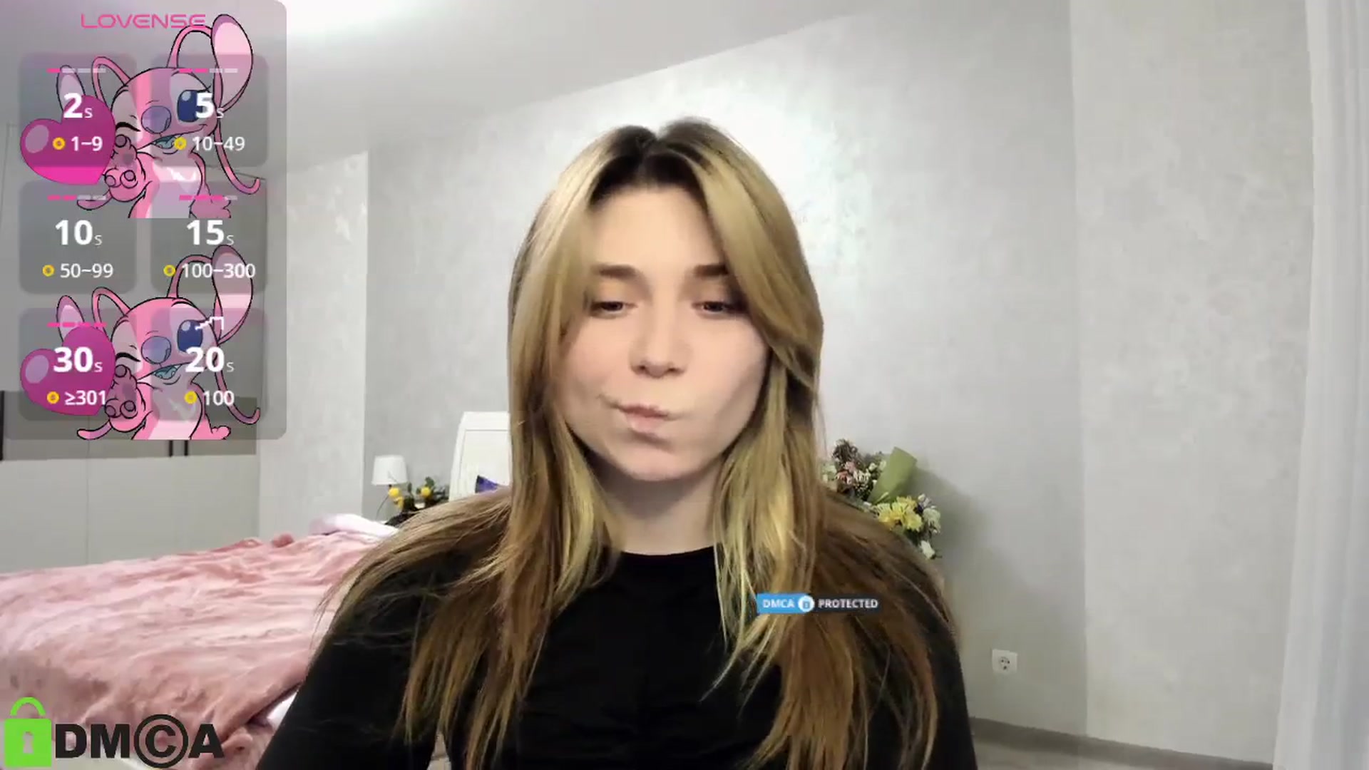 Gallery image thumbnail from MonicaaCute's myfreecams stream on, 11/14/2024, 18:43 image 8 of 20