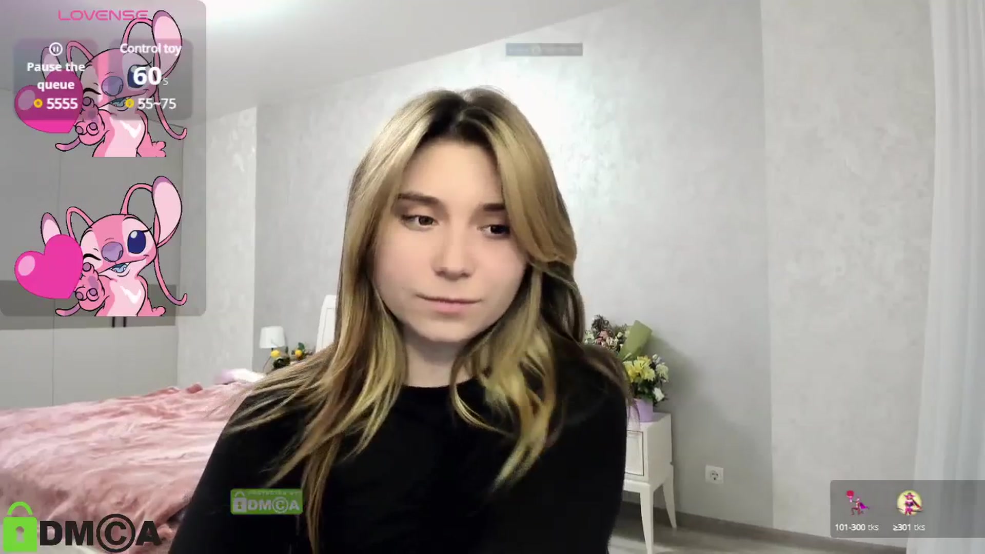 Gallery image thumbnail from MonicaaCute's myfreecams stream on, 11/14/2024, 18:43 image 19 of 20