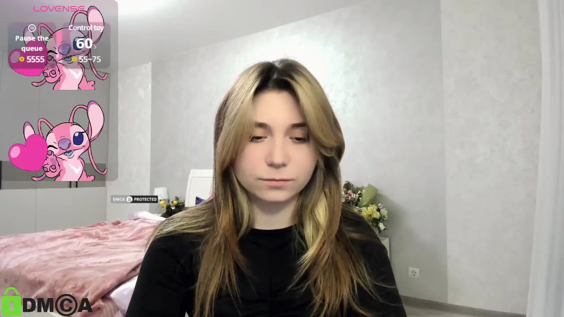 Gallery image thumbnail from MonicaaCute's myfreecams stream on, 11/14/2024, 18:43 image 4 of 20
