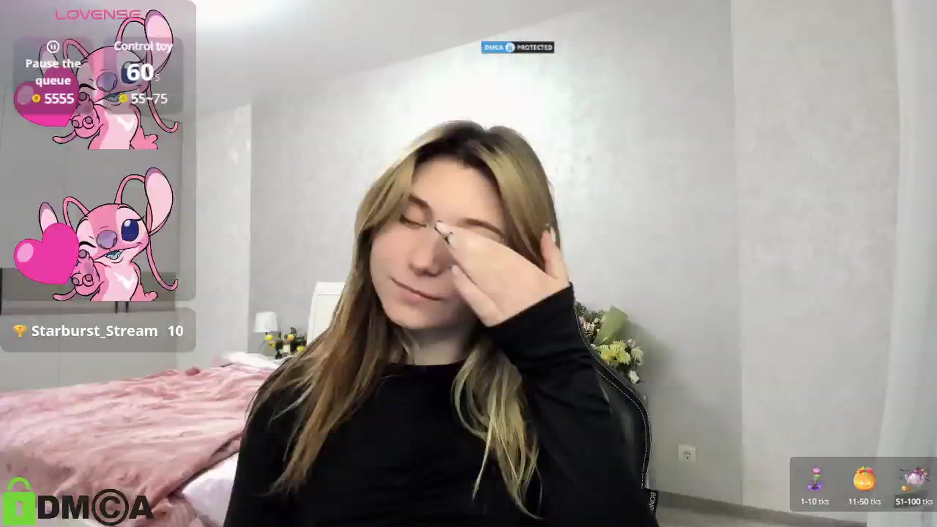 Gallery image thumbnail from MonicaaCute's myfreecams stream on, 11/14/2024, 19:51 image 15 of 20