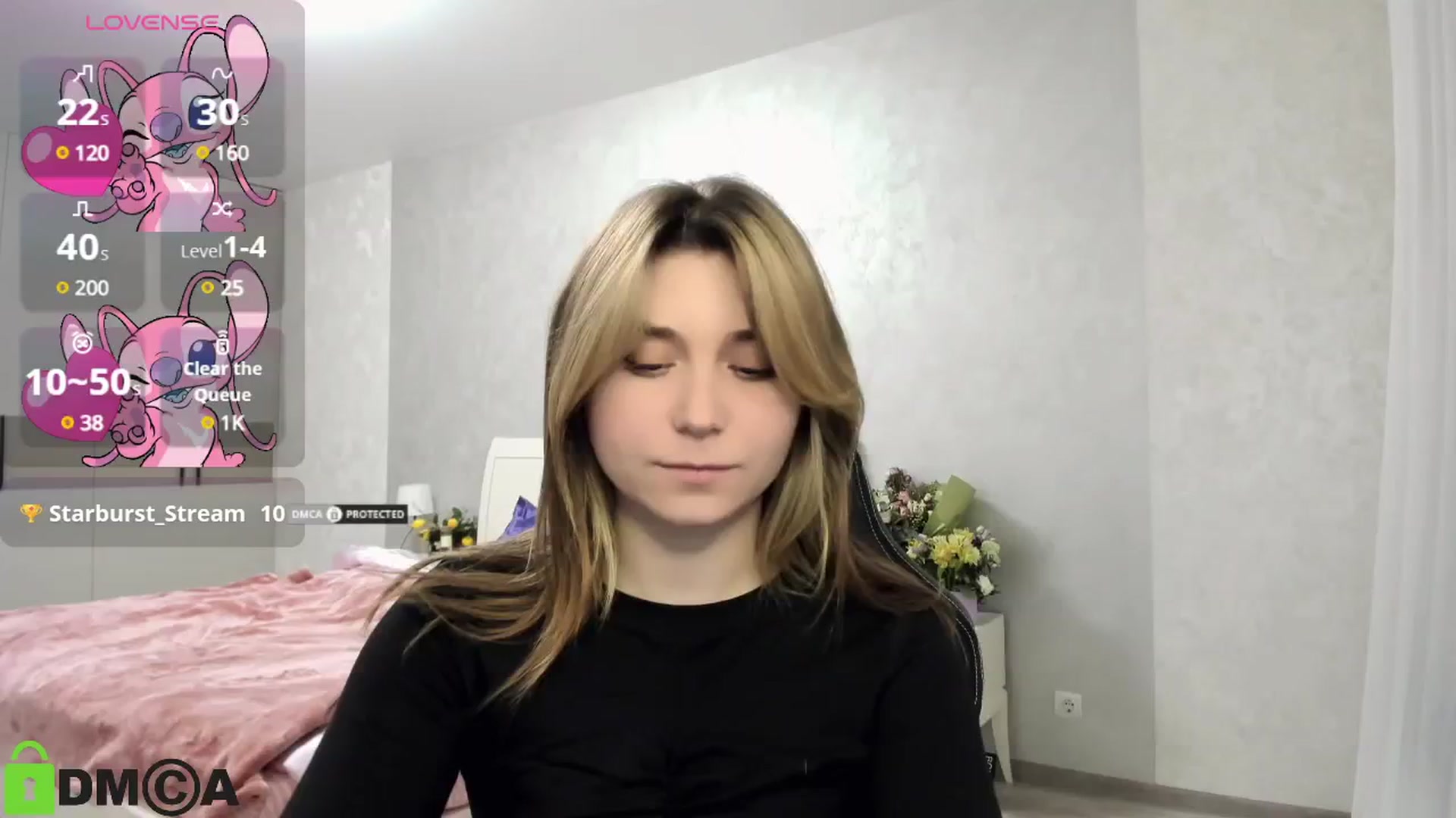 Gallery image thumbnail from MonicaaCute's myfreecams stream on, 11/14/2024, 19:51 image 13 of 20