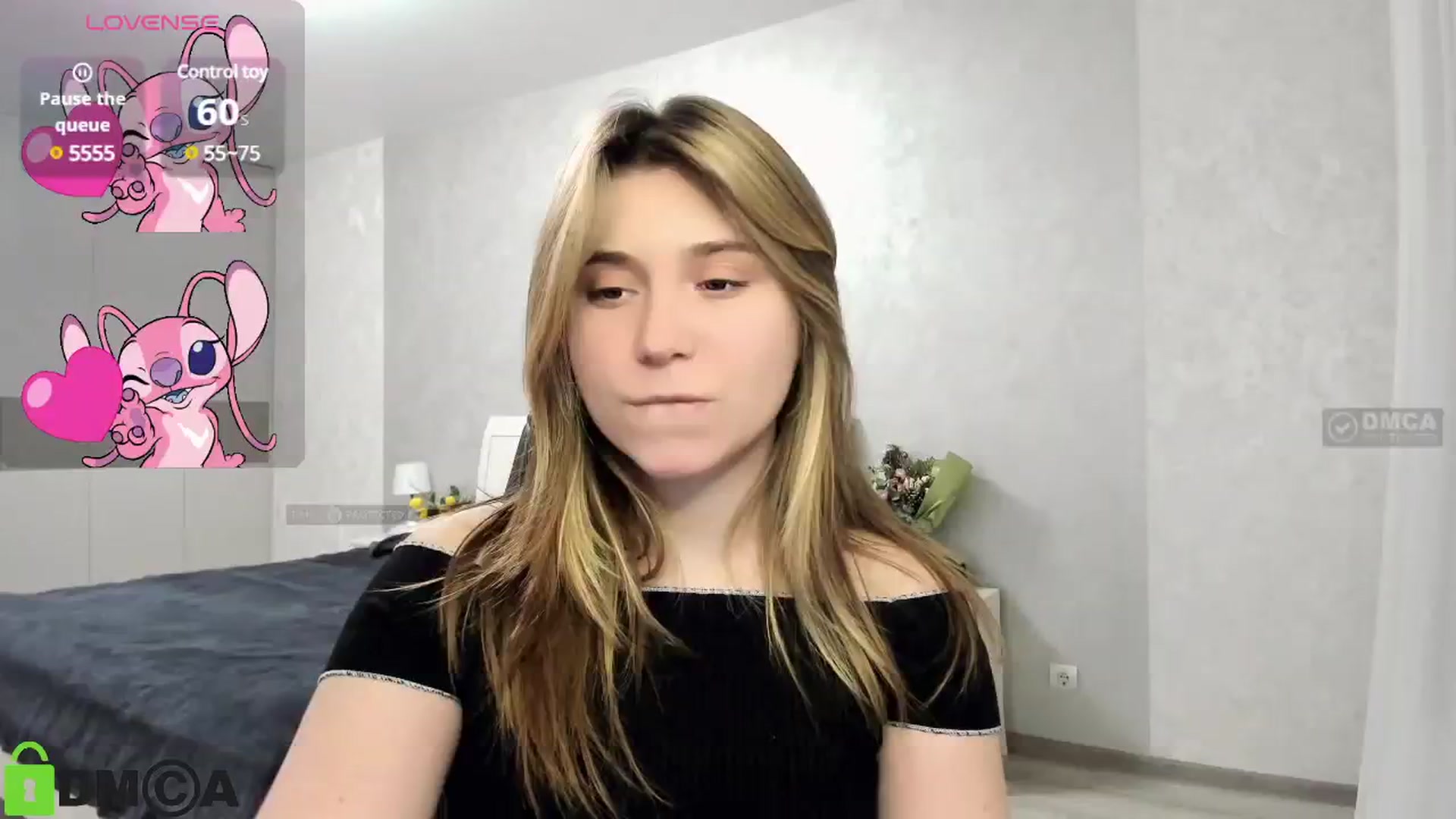 Gallery image thumbnail from MonicaaCute's myfreecams stream on, 11/15/2024, 18:25 image 8 of 20