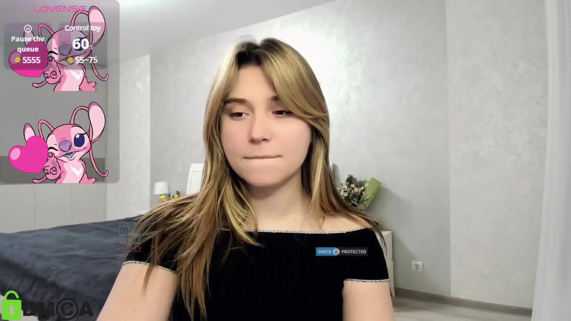 Gallery image thumbnail from MonicaaCute's myfreecams stream on, 11/15/2024, 18:25 image 6 of 20