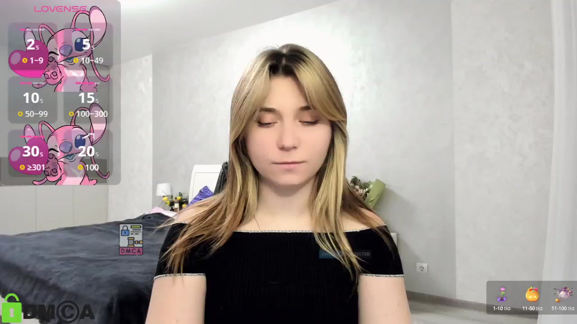Gallery image thumbnail from MonicaaCute's myfreecams stream on, 11/15/2024, 18:25 image 16 of 20