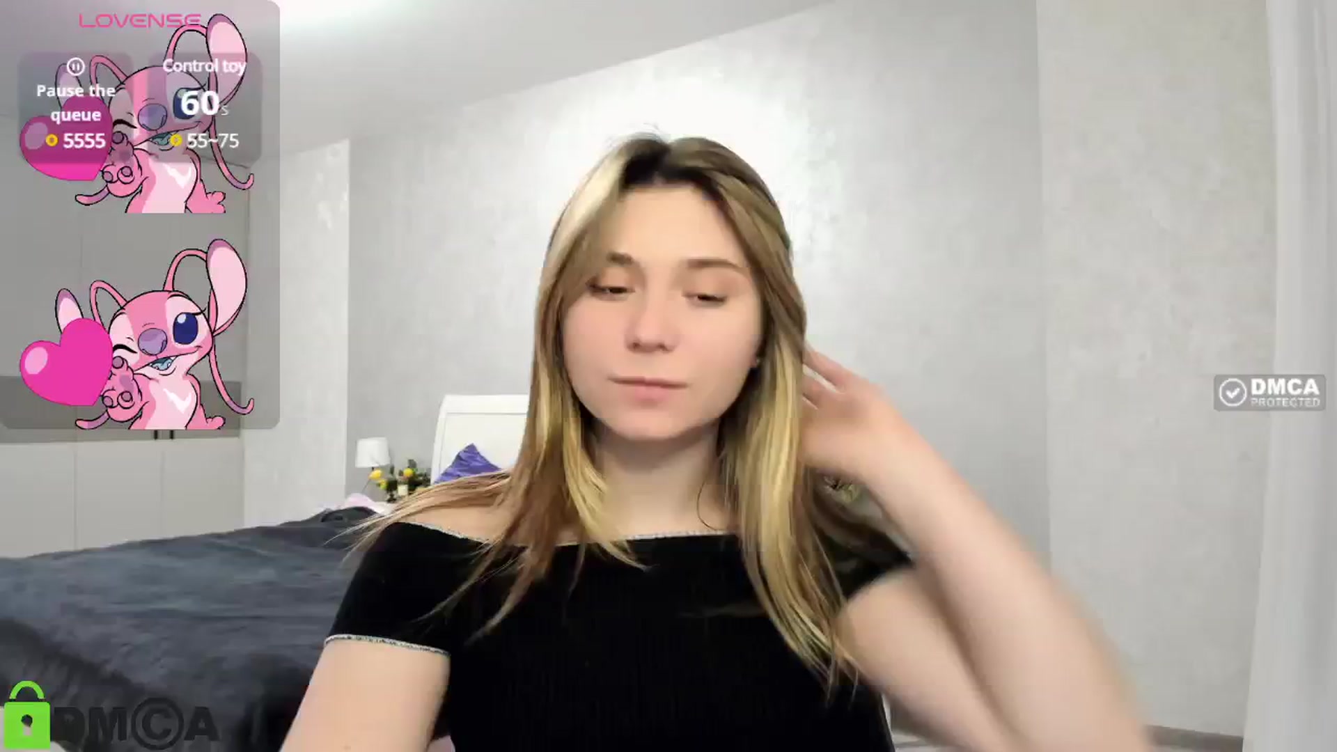 Gallery image thumbnail from MonicaaCute's myfreecams stream on, 11/15/2024, 19:15 image 18 of 20