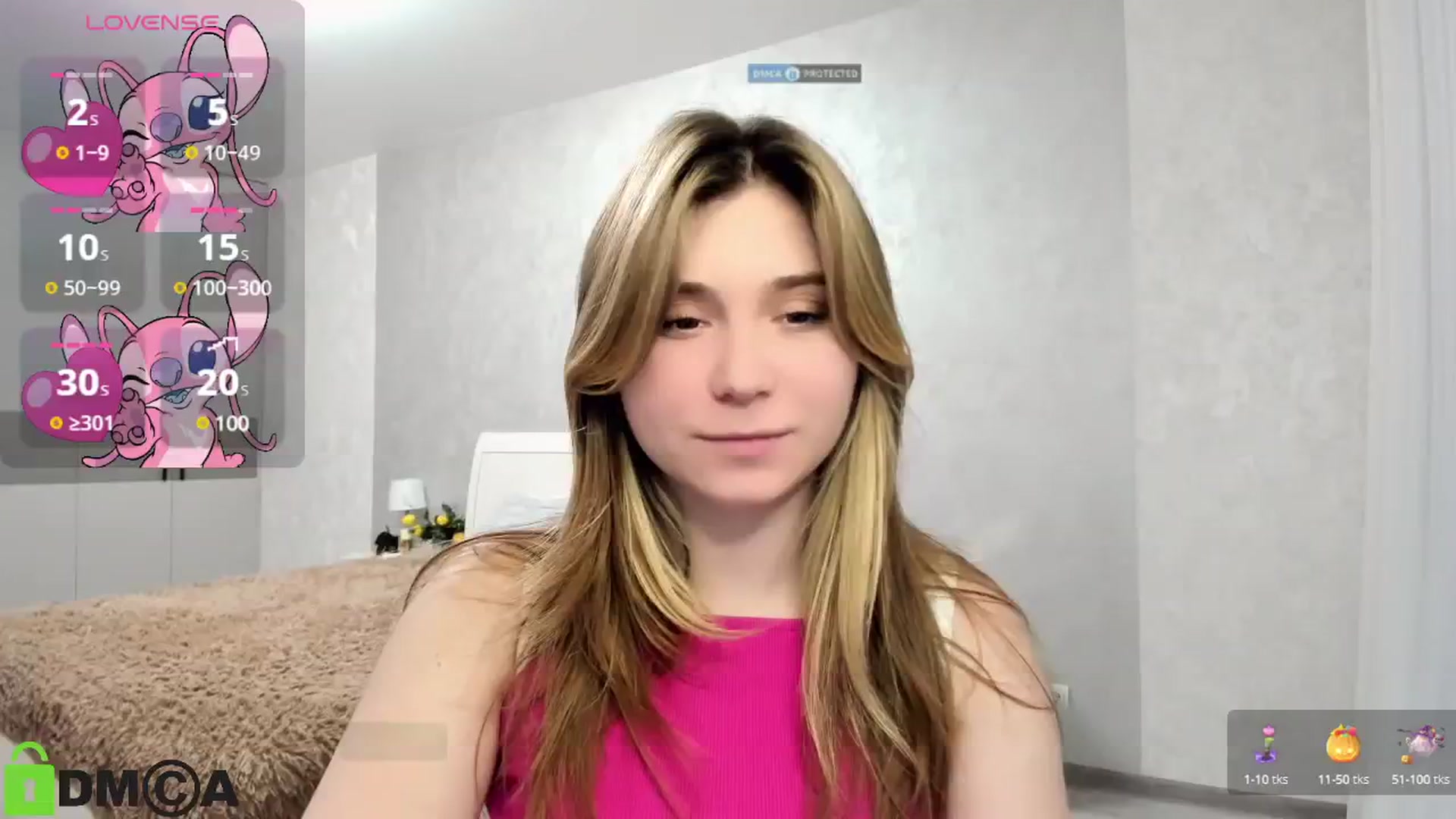 Gallery image thumbnail from MonicaaCute's myfreecams stream on, 11/17/2024, 15:13 image 17 of 20