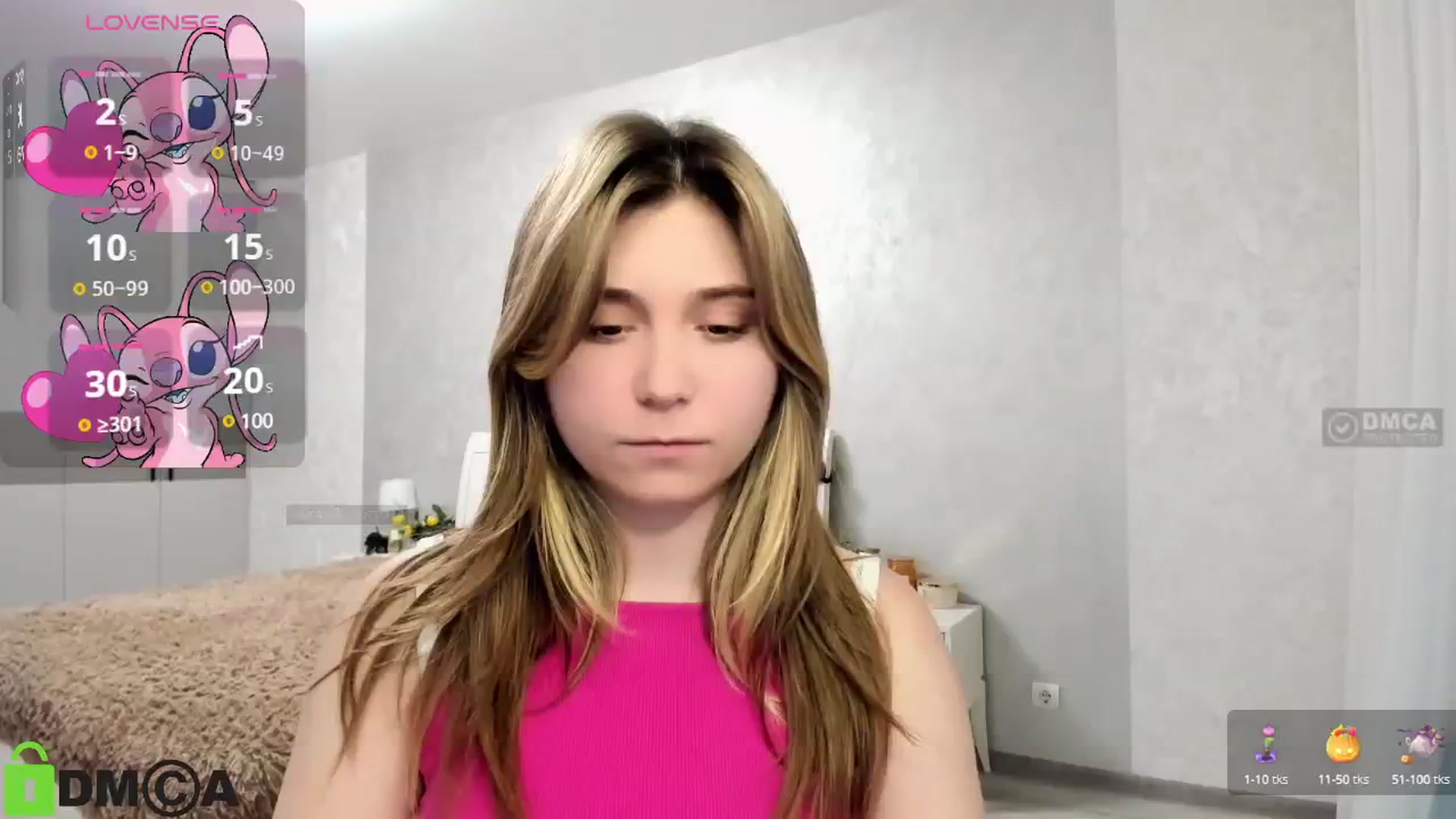 Gallery image thumbnail from MonicaaCute's myfreecams stream on, 11/17/2024, 17:16 image 2 of 20