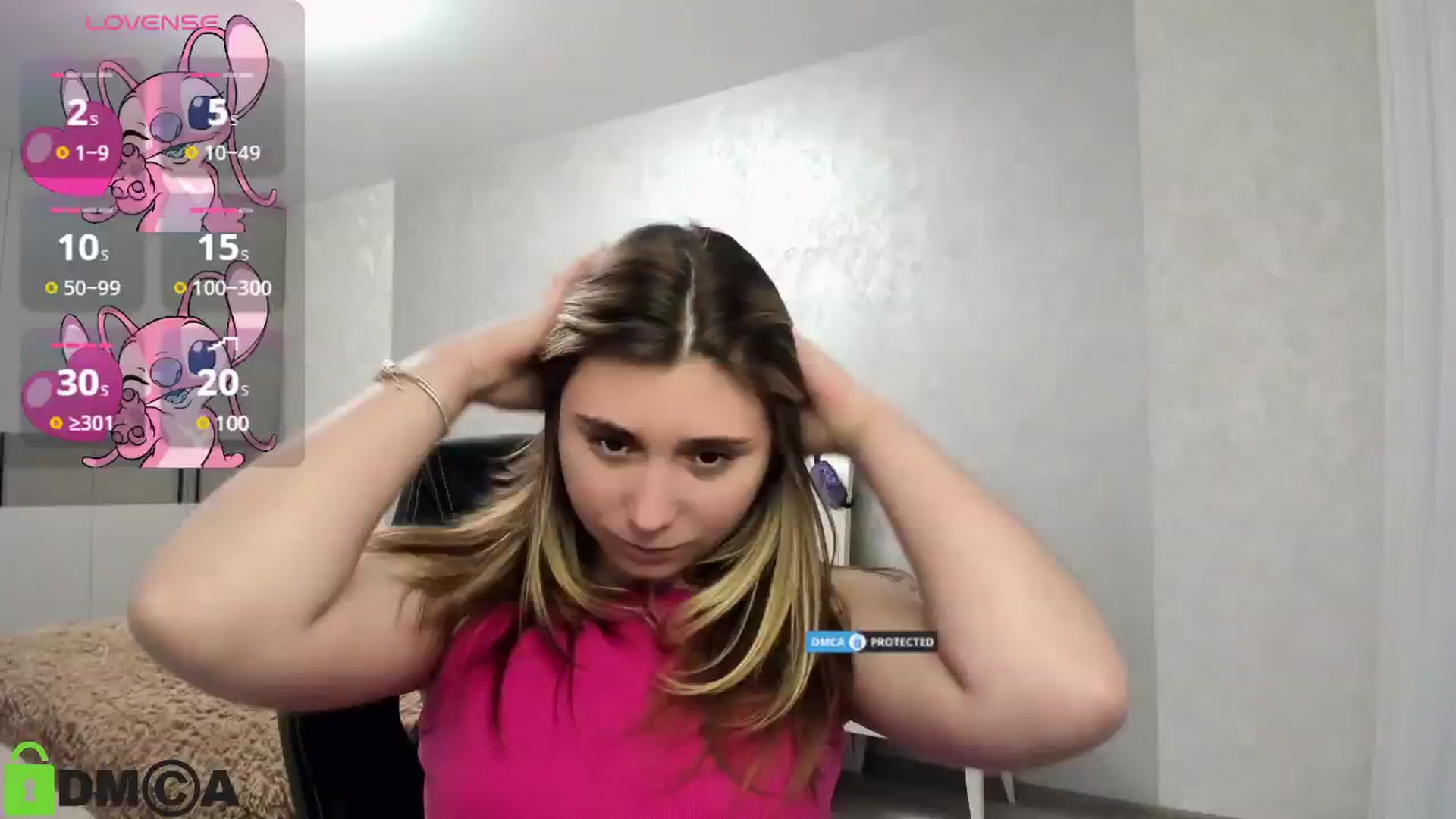 Gallery image thumbnail from MonicaaCute's myfreecams stream on, 11/17/2024, 18:40 image 14 of 20