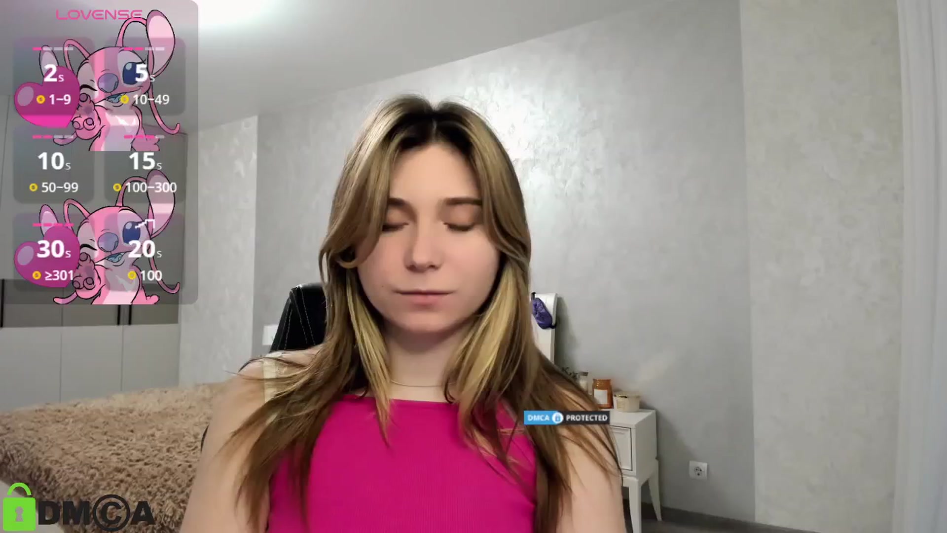 Gallery image thumbnail from MonicaaCute's myfreecams stream on, 11/17/2024, 18:40 image 9 of 20
