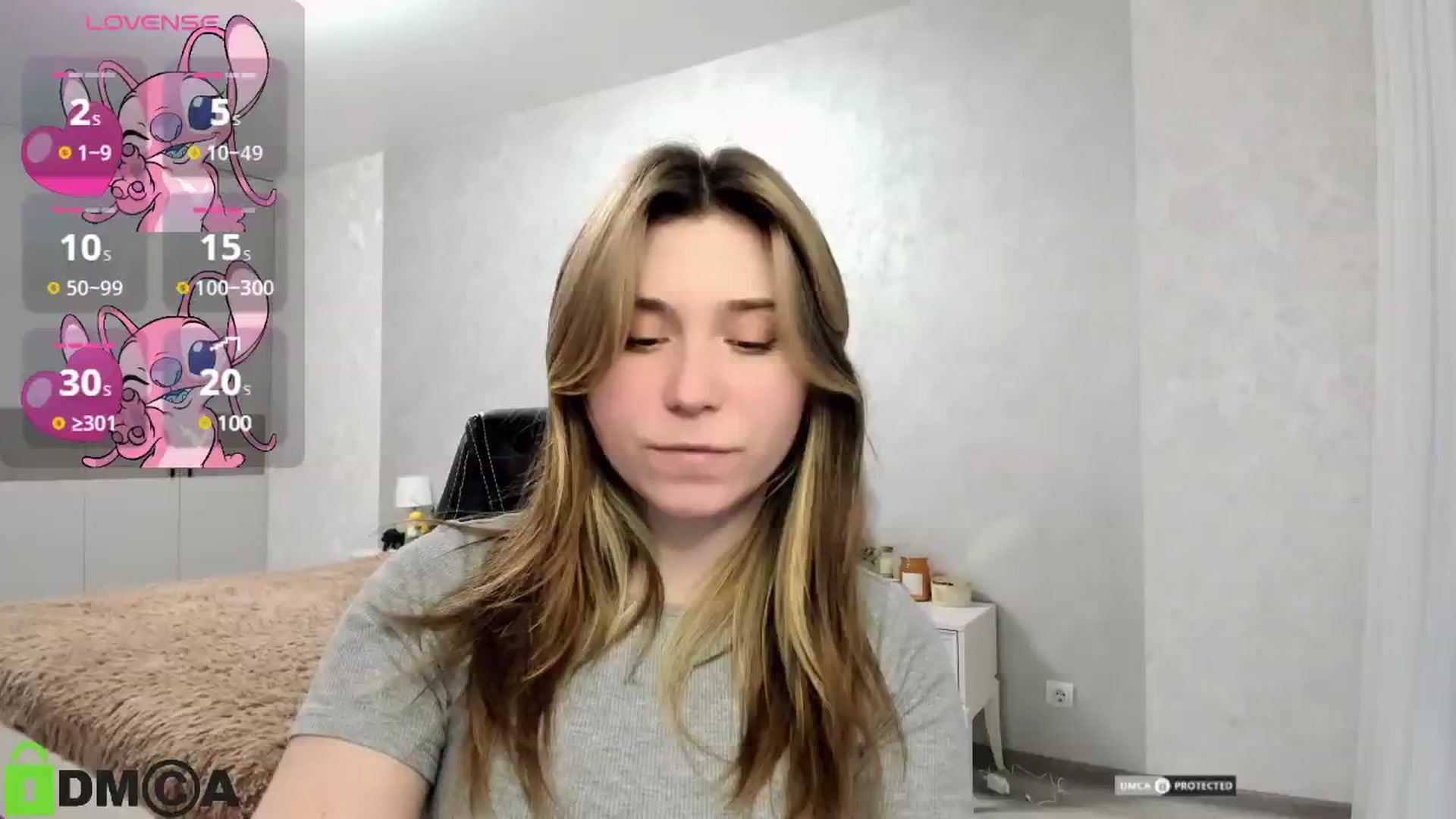 Gallery image thumbnail from MonicaaCute's myfreecams stream on, 11/18/2024, 17:32 image 13 of 20