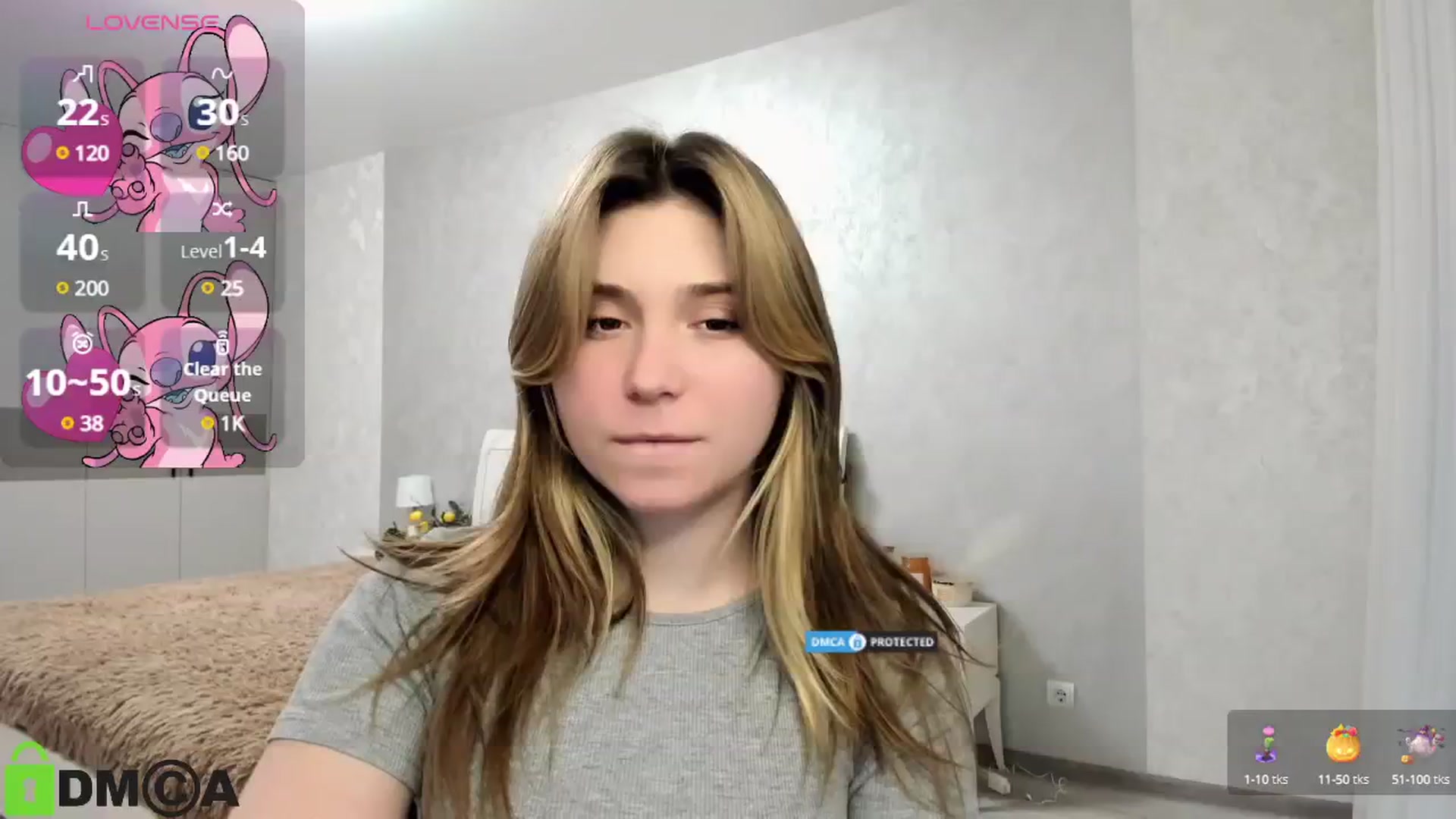 Gallery image thumbnail from MonicaaCute's myfreecams stream on, 11/18/2024, 17:32 image 9 of 20