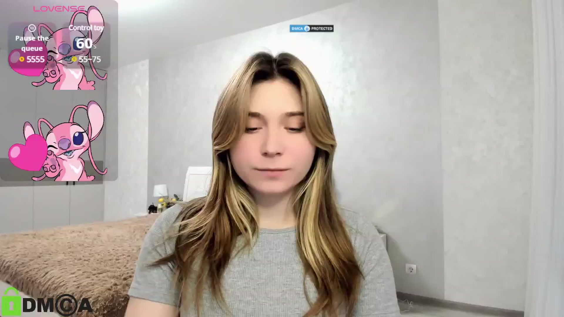 Gallery image thumbnail from MonicaaCute's myfreecams stream on, 11/18/2024, 17:32 image 4 of 20