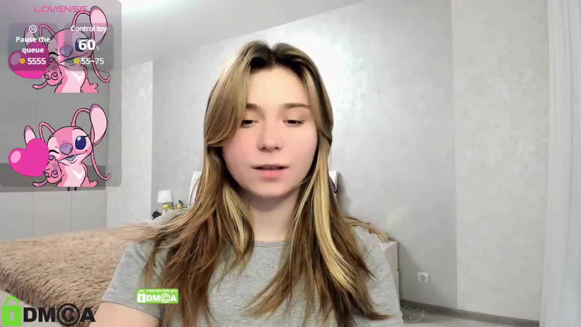 Gallery image thumbnail from MonicaaCute's myfreecams stream on, 11/18/2024, 17:32 image 15 of 20