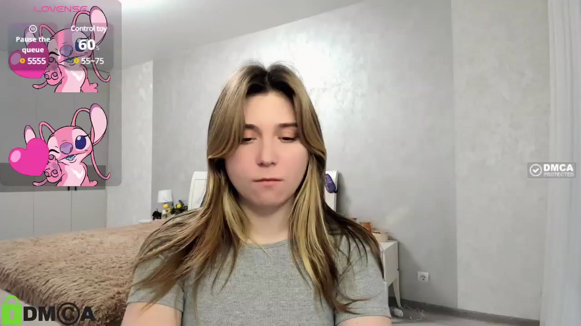 Gallery image thumbnail from MonicaaCute's myfreecams stream on, 11/18/2024, 19:20 image 13 of 20