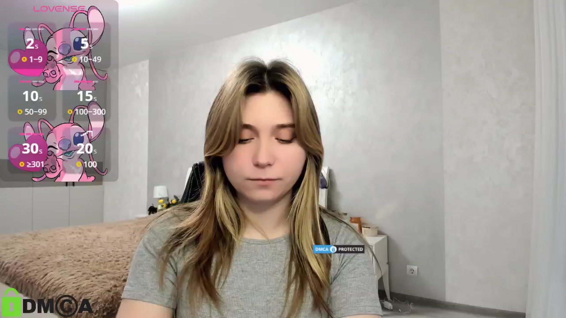 Gallery image thumbnail from MonicaaCute's myfreecams stream on, 11/18/2024, 19:20 image 9 of 20