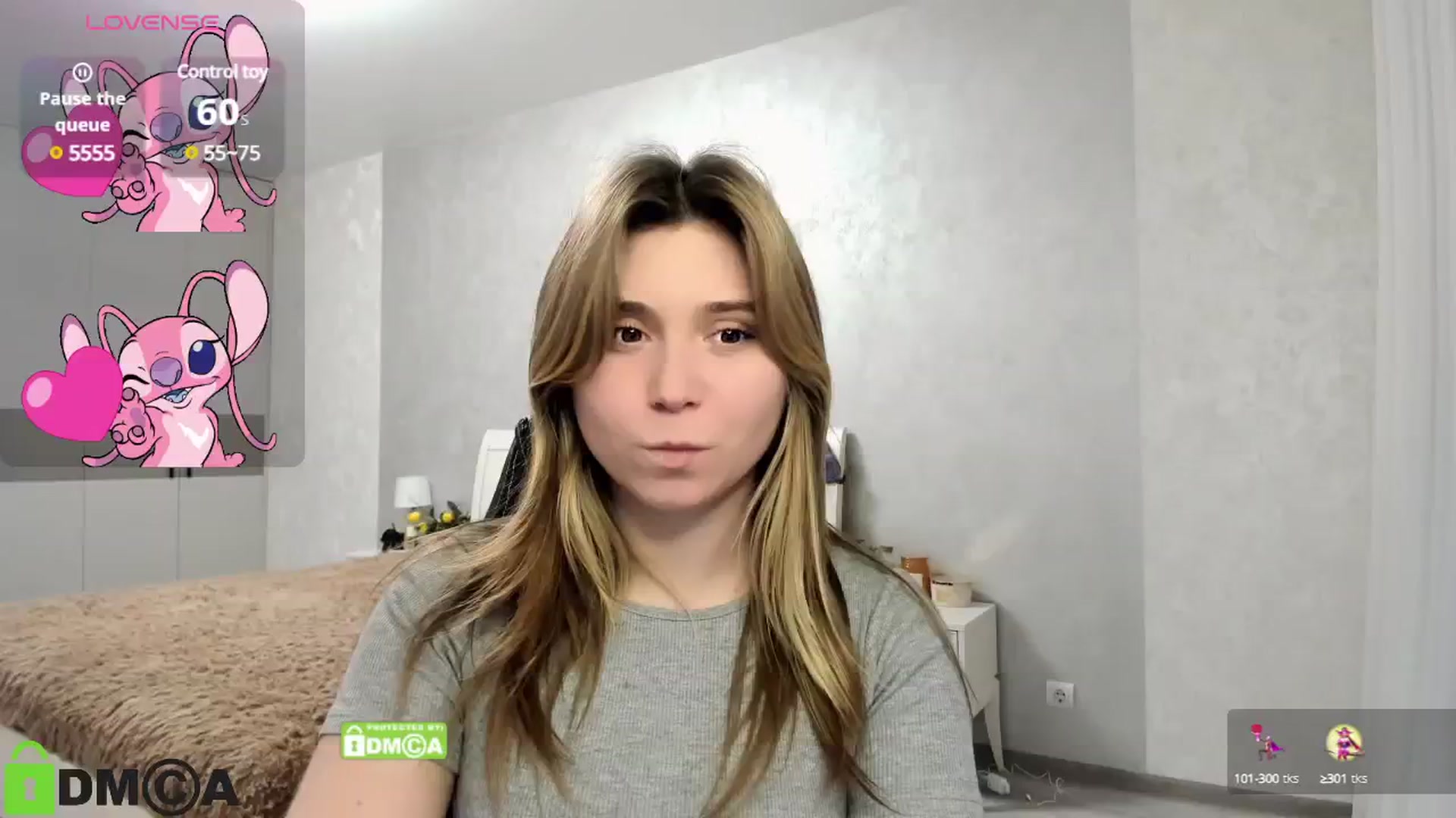 Gallery image thumbnail from MonicaaCute's myfreecams stream on, 11/18/2024, 19:20 image 7 of 20