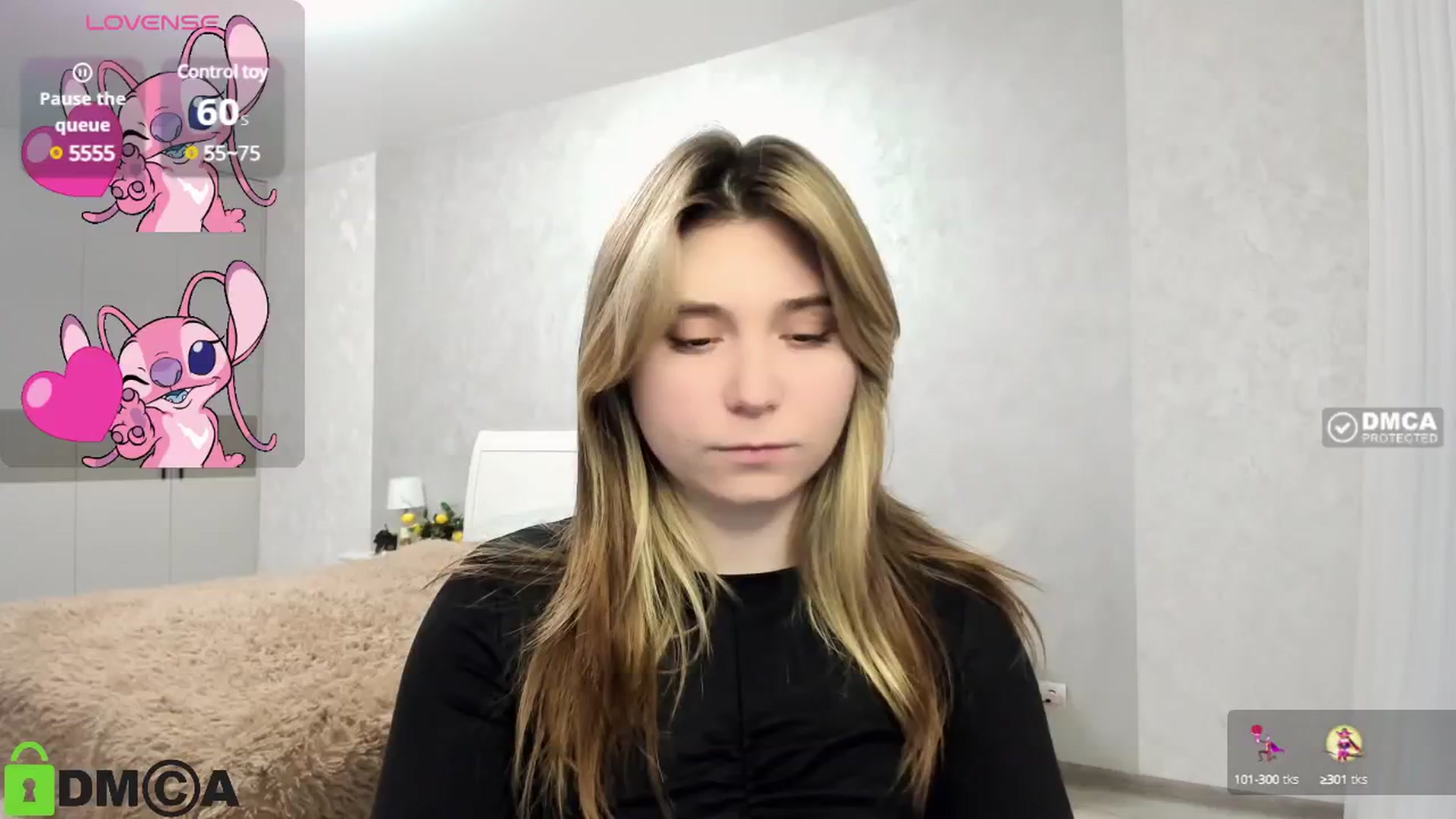Gallery image thumbnail from MonicaaCute's myfreecams stream on, 11/20/2024, 17:58 image 8 of 20