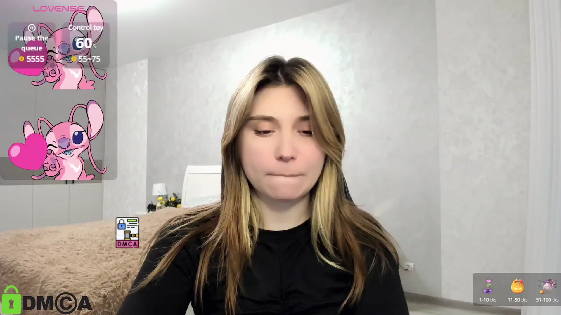 Gallery image thumbnail from MonicaaCute's myfreecams stream on, 11/20/2024, 17:58 image 1 of 20