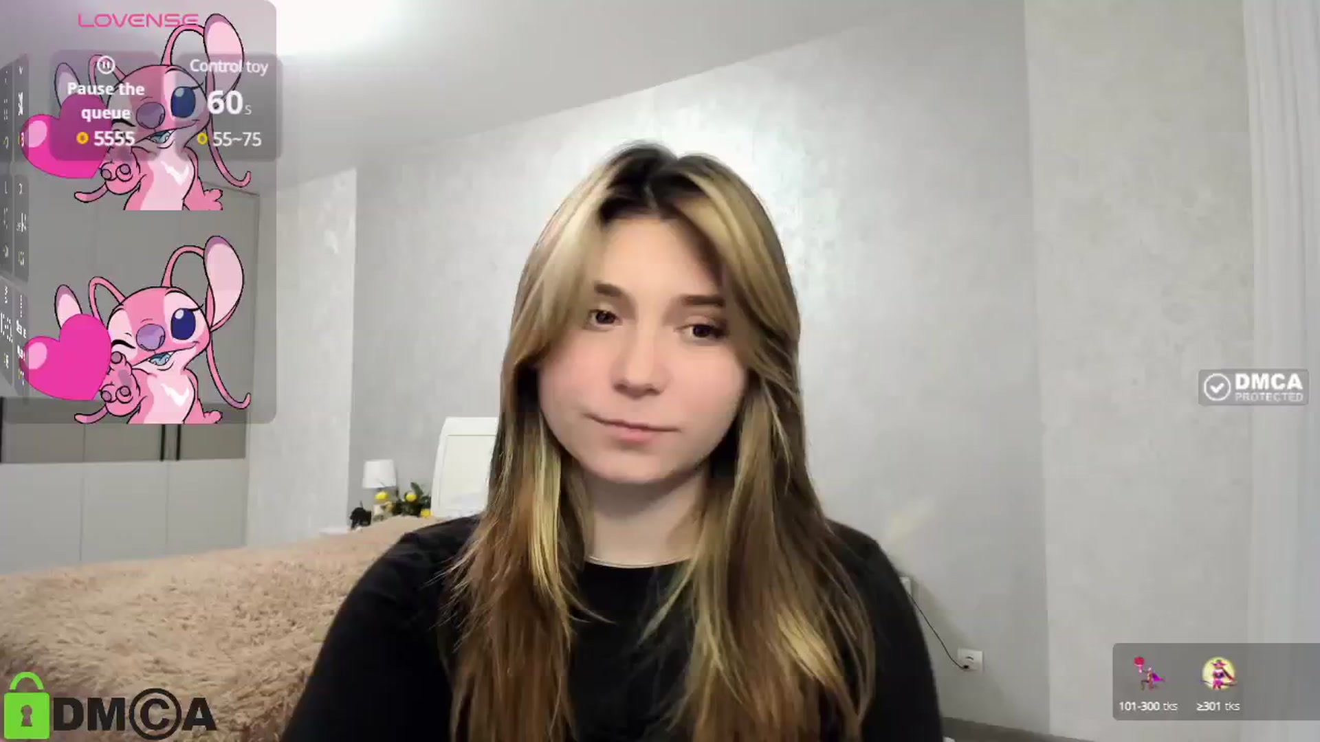 Gallery image thumbnail from MonicaaCute's myfreecams stream on, 11/20/2024, 19:08 image 17 of 20