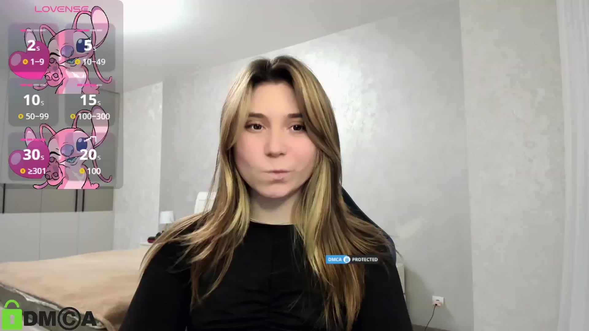 Gallery image thumbnail from MonicaaCute's myfreecams stream on, 11/23/2024, 18:17 image 10 of 20