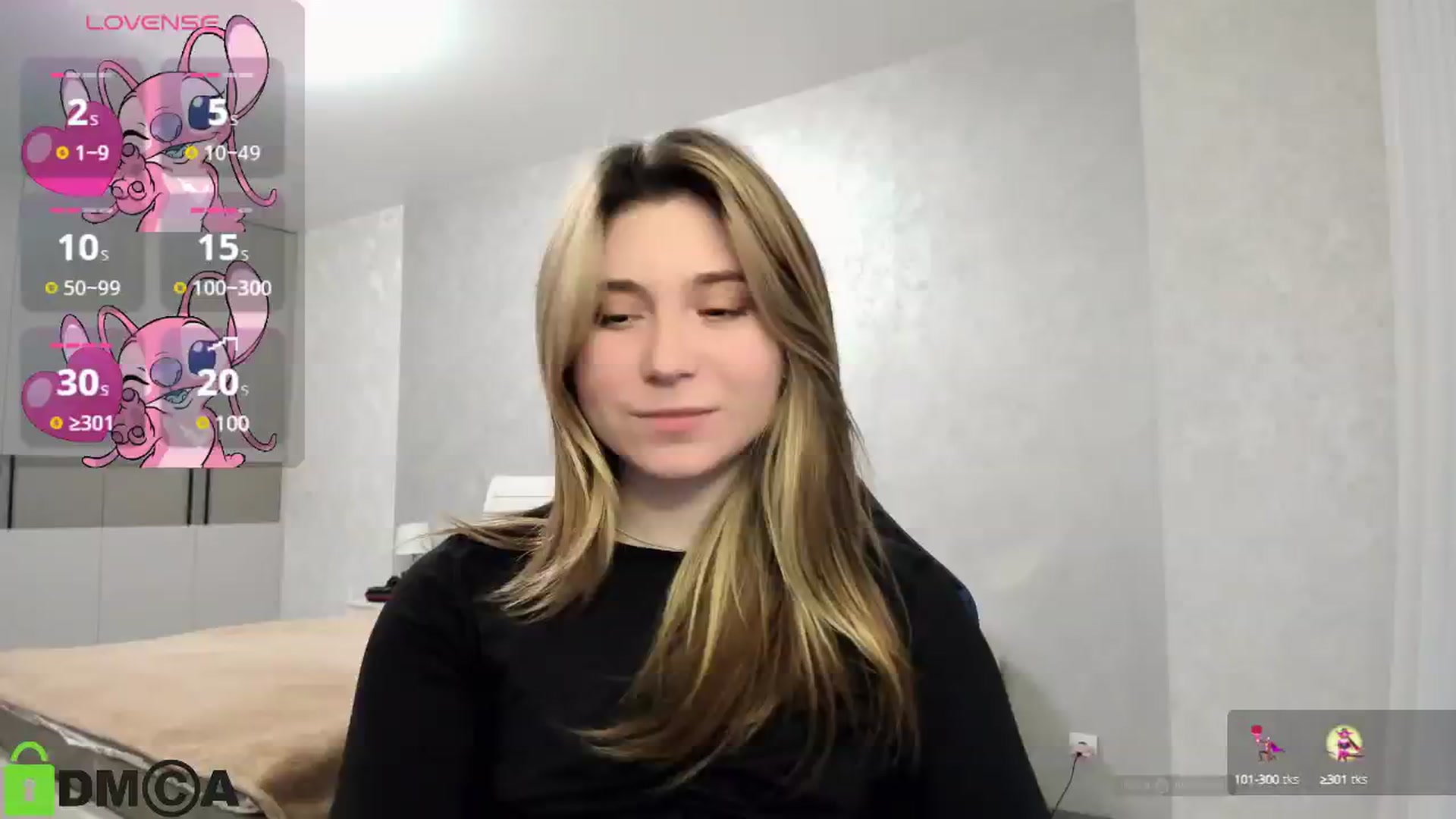 Gallery image thumbnail from MonicaaCute's myfreecams stream on, 11/23/2024, 18:17 image 7 of 20