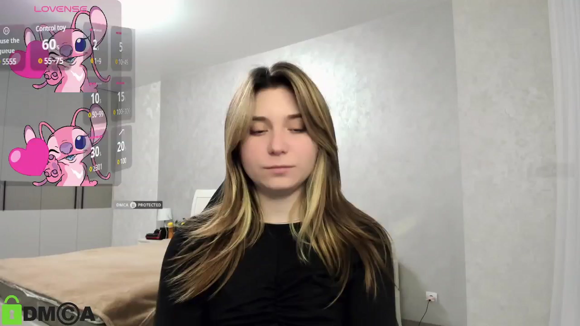 Gallery image thumbnail from MonicaaCute's myfreecams stream on, 11/23/2024, 18:17 image 11 of 20