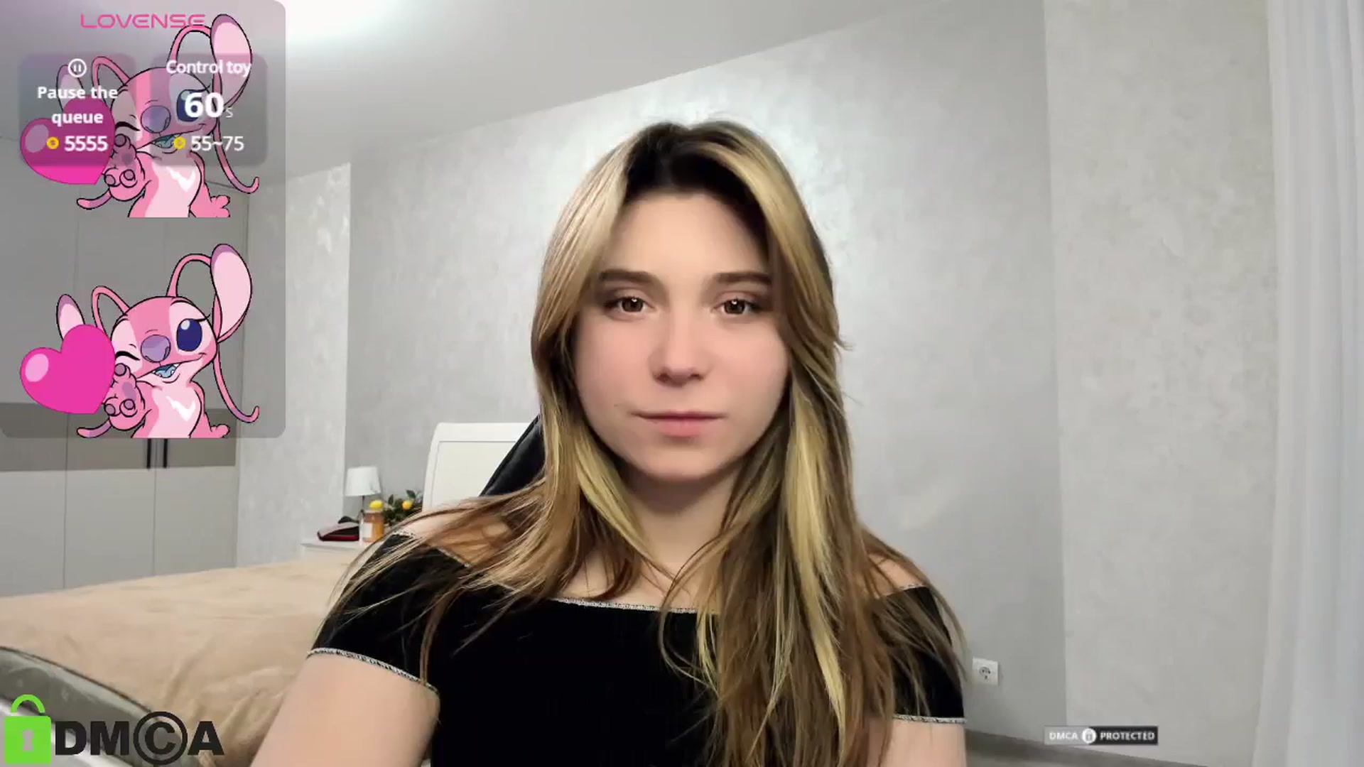 Gallery image thumbnail from MonicaaCute's myfreecams stream on, 11/24/2024, 18:07 image 4 of 20