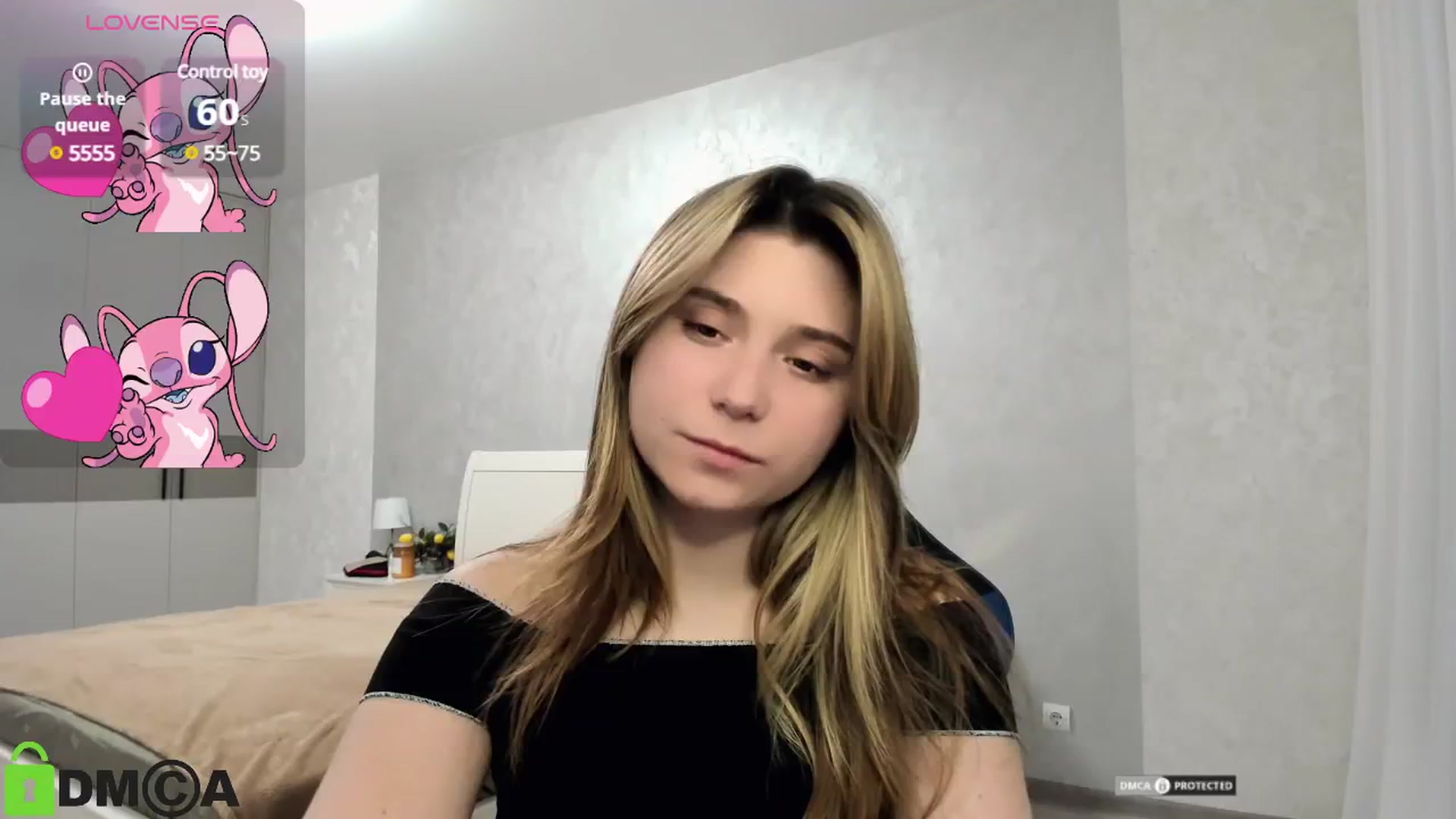 Gallery image thumbnail from MonicaaCute's myfreecams stream on, 11/24/2024, 18:07 image 8 of 20
