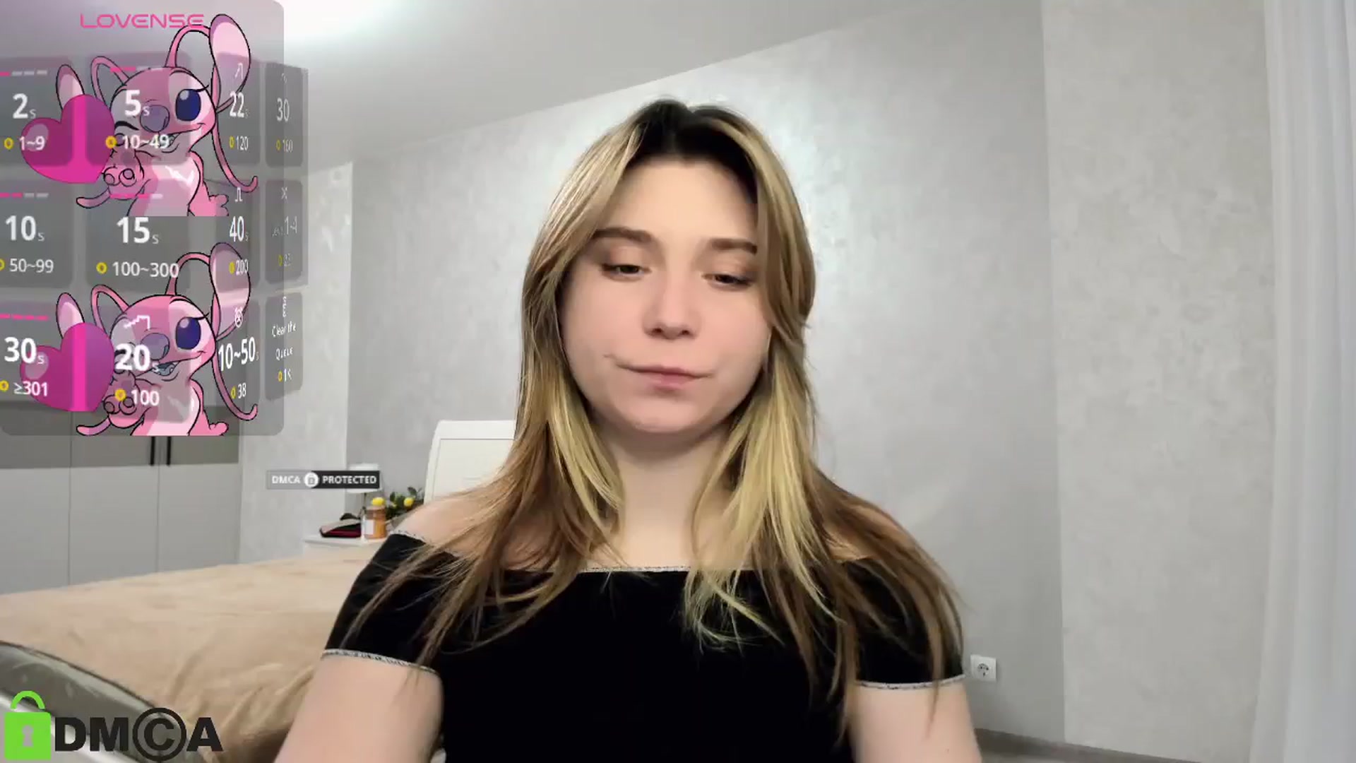 Gallery image thumbnail from MonicaaCute's myfreecams stream on, 11/24/2024, 18:07 image 10 of 20